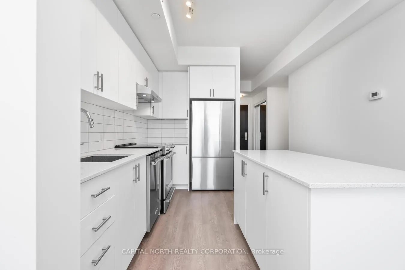 9000 Jane Street, #329