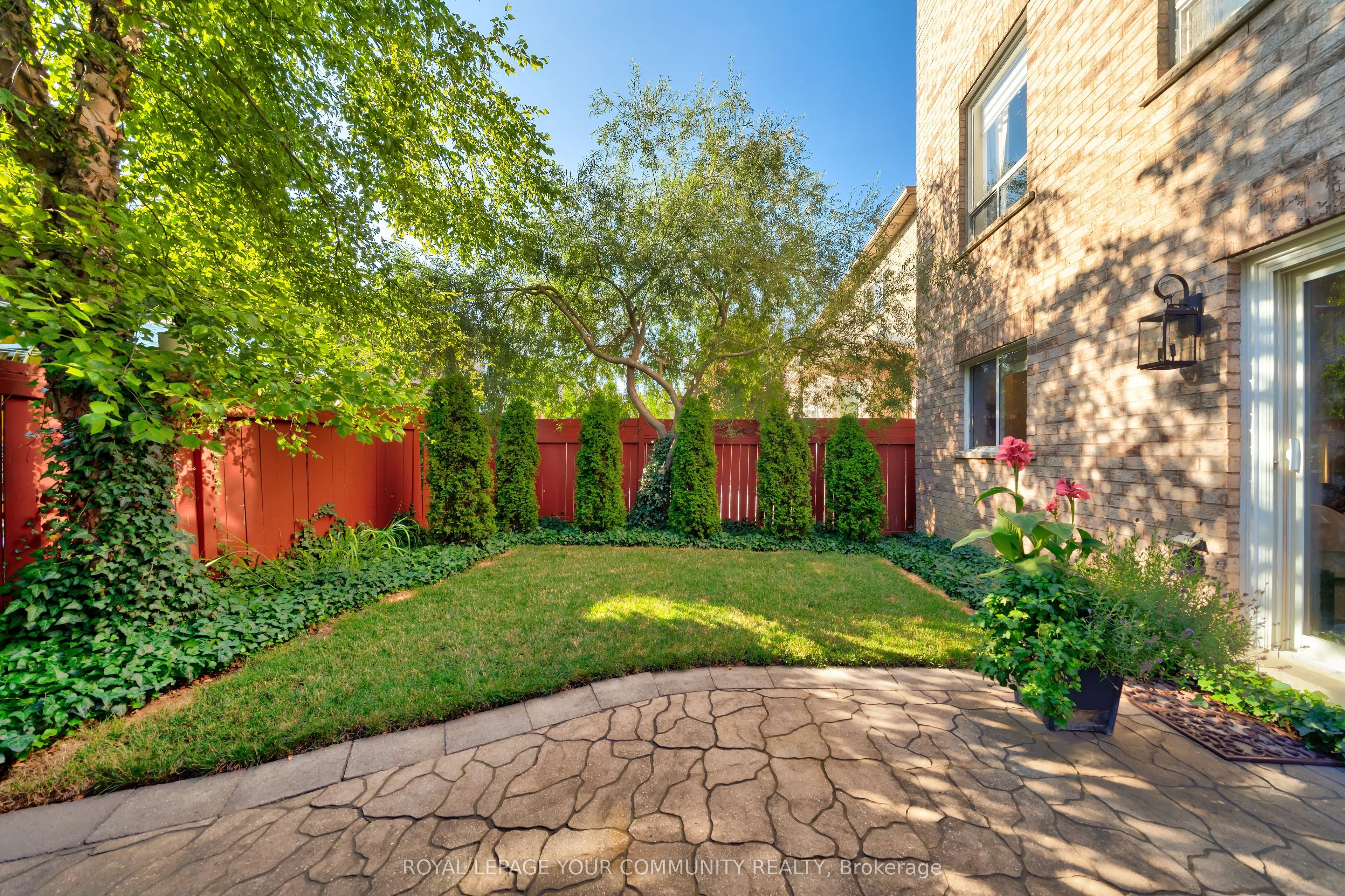 32 Wheatfield Drive