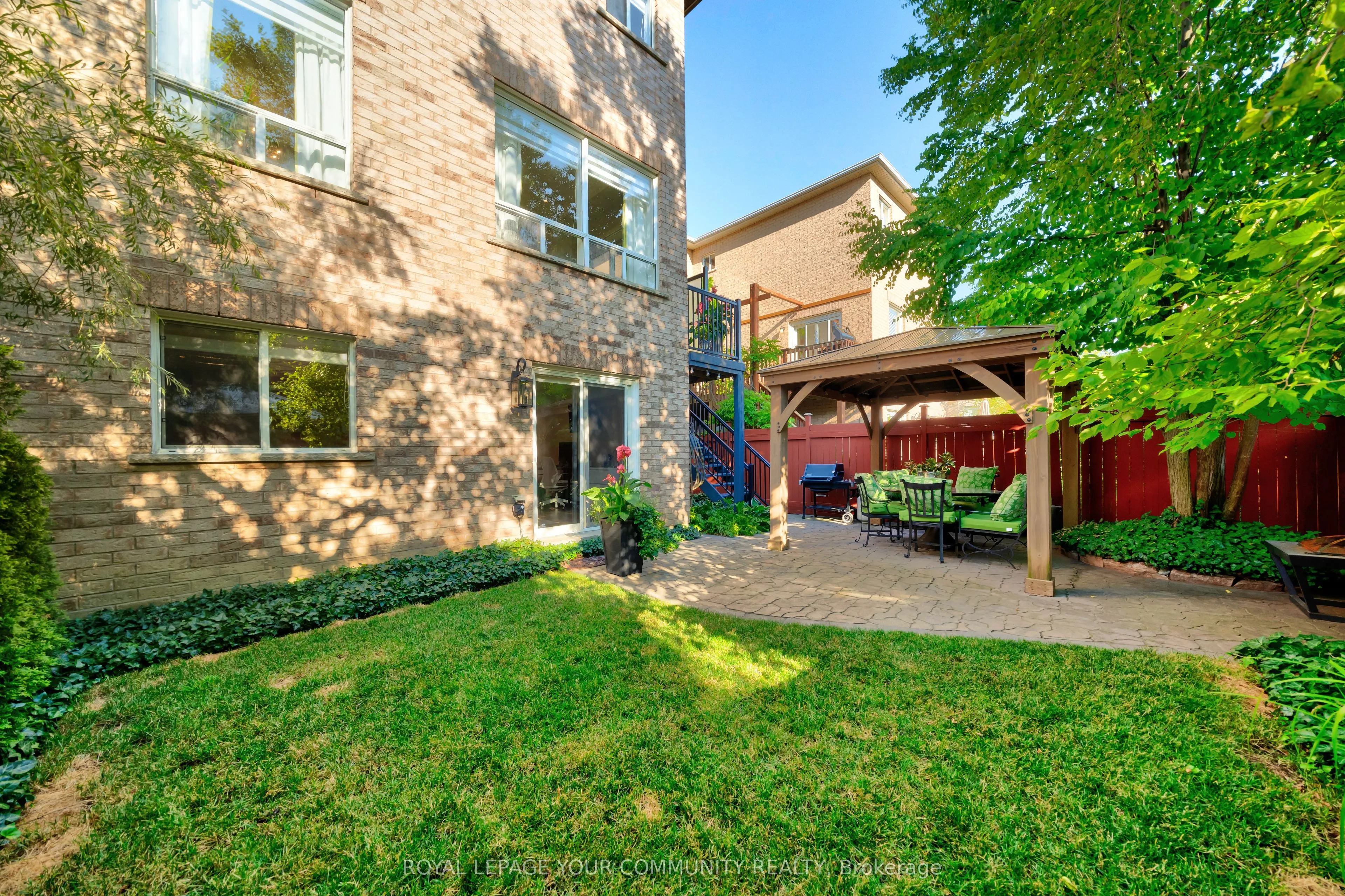 32 Wheatfield Drive