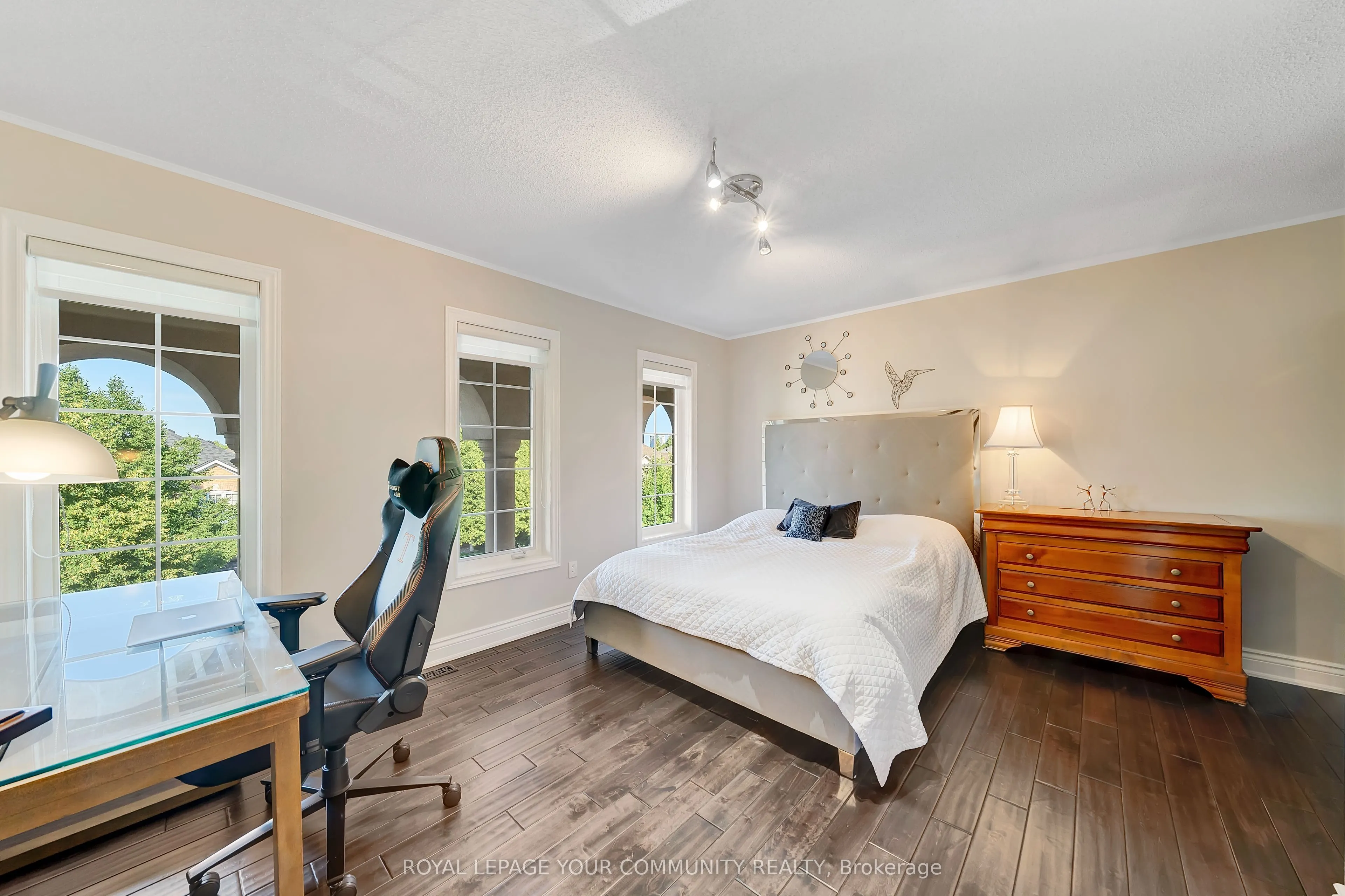 32 Wheatfield Drive