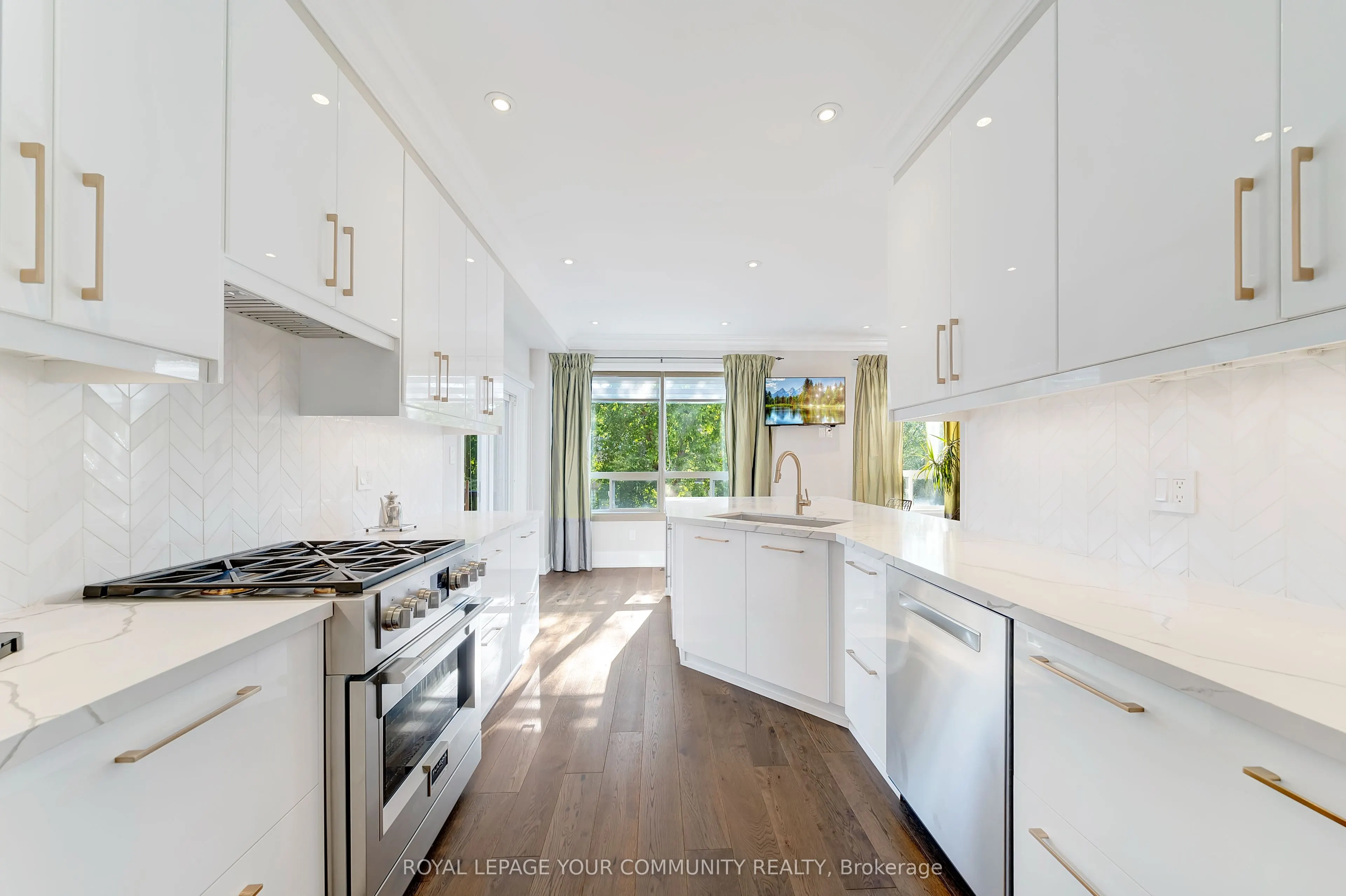 32 Wheatfield Drive