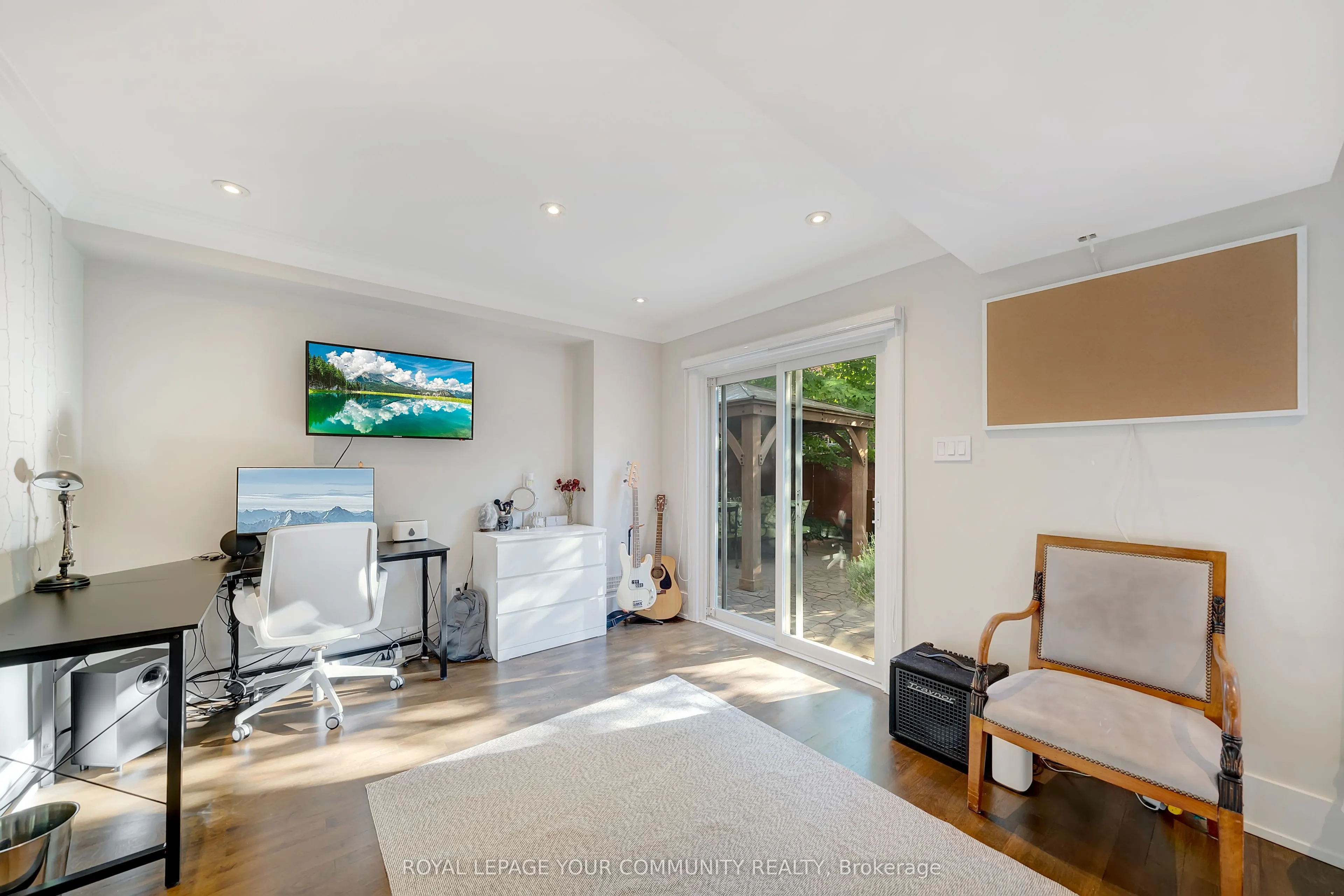 32 Wheatfield Drive