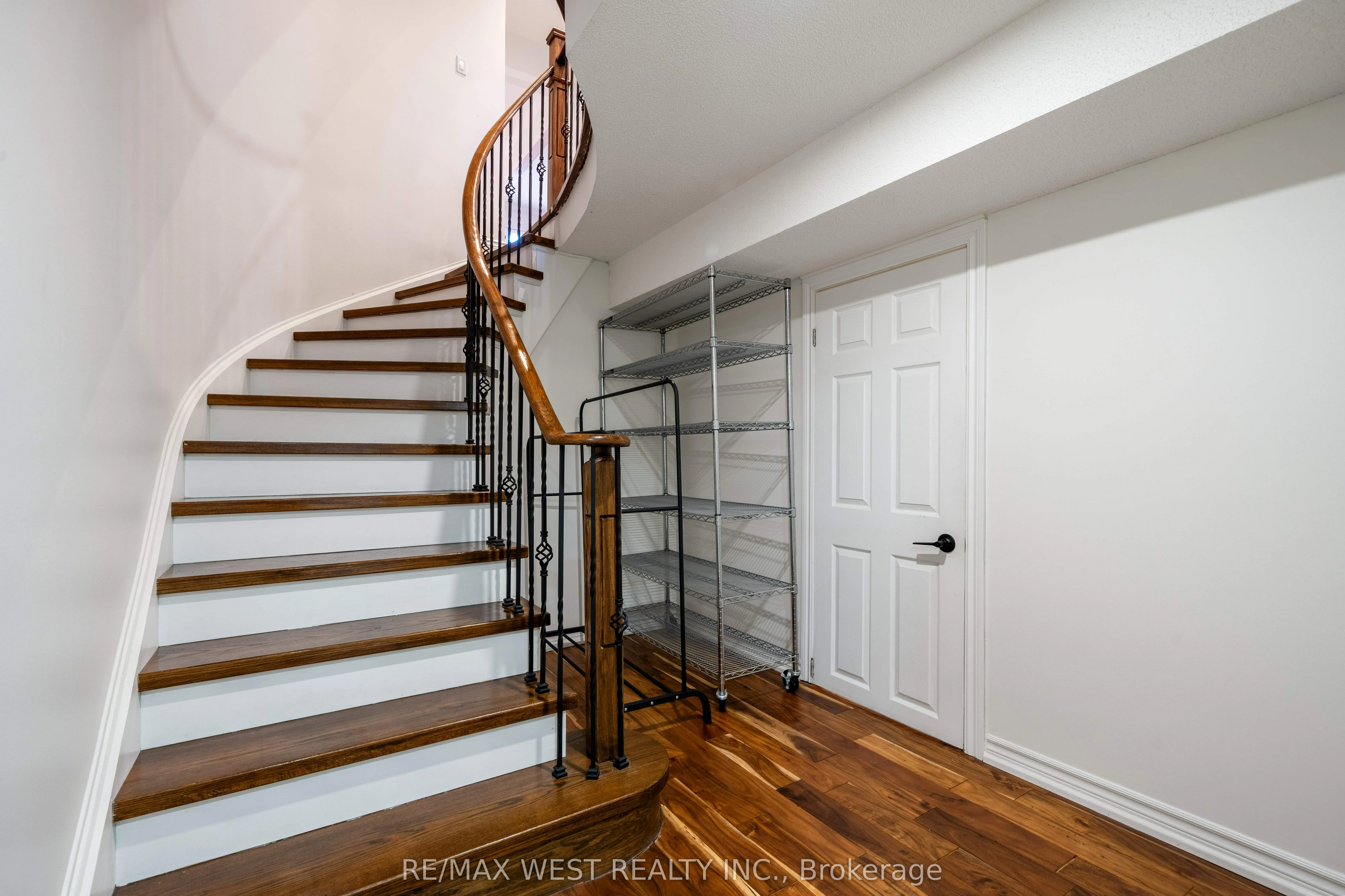 62 Briardale Place