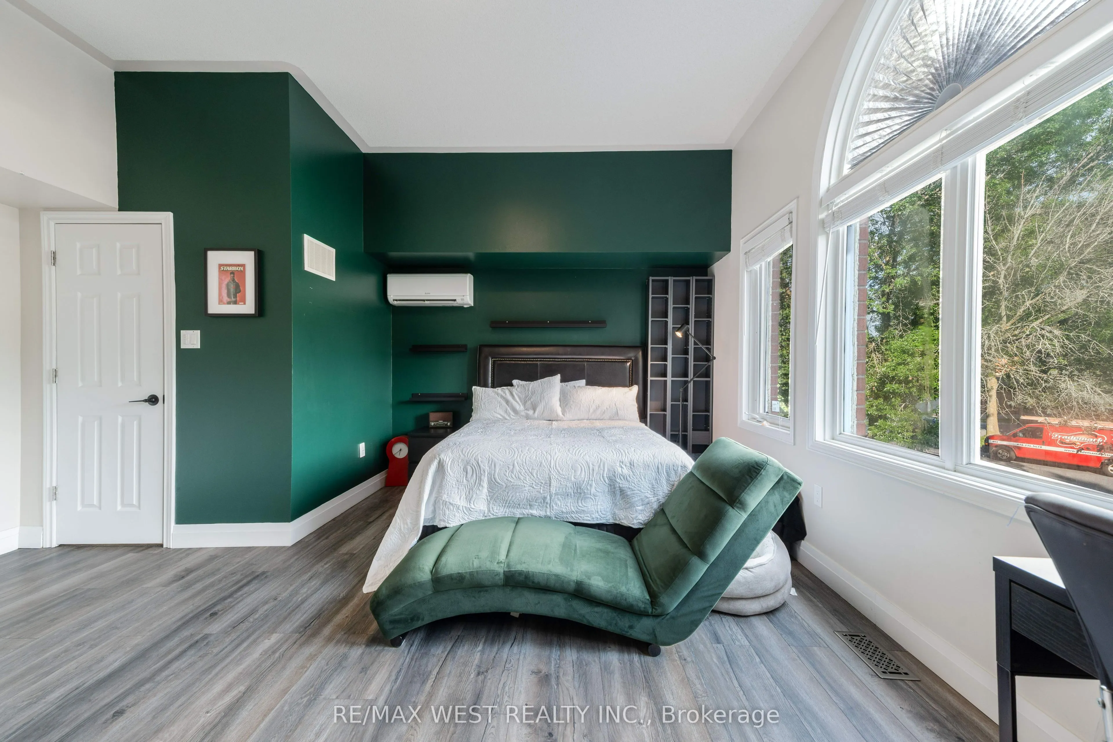 62 Briardale Place