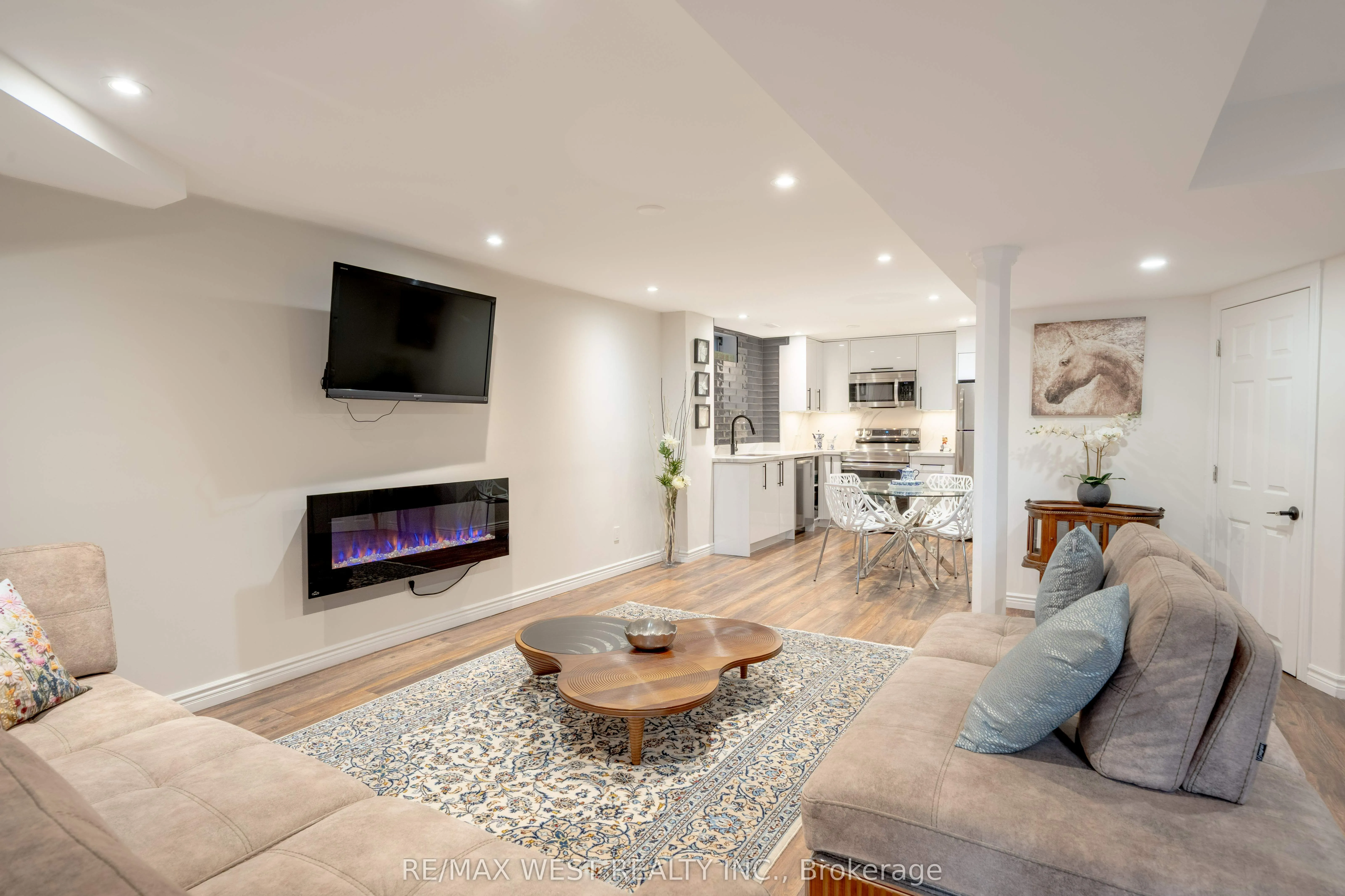 62 Briardale Place