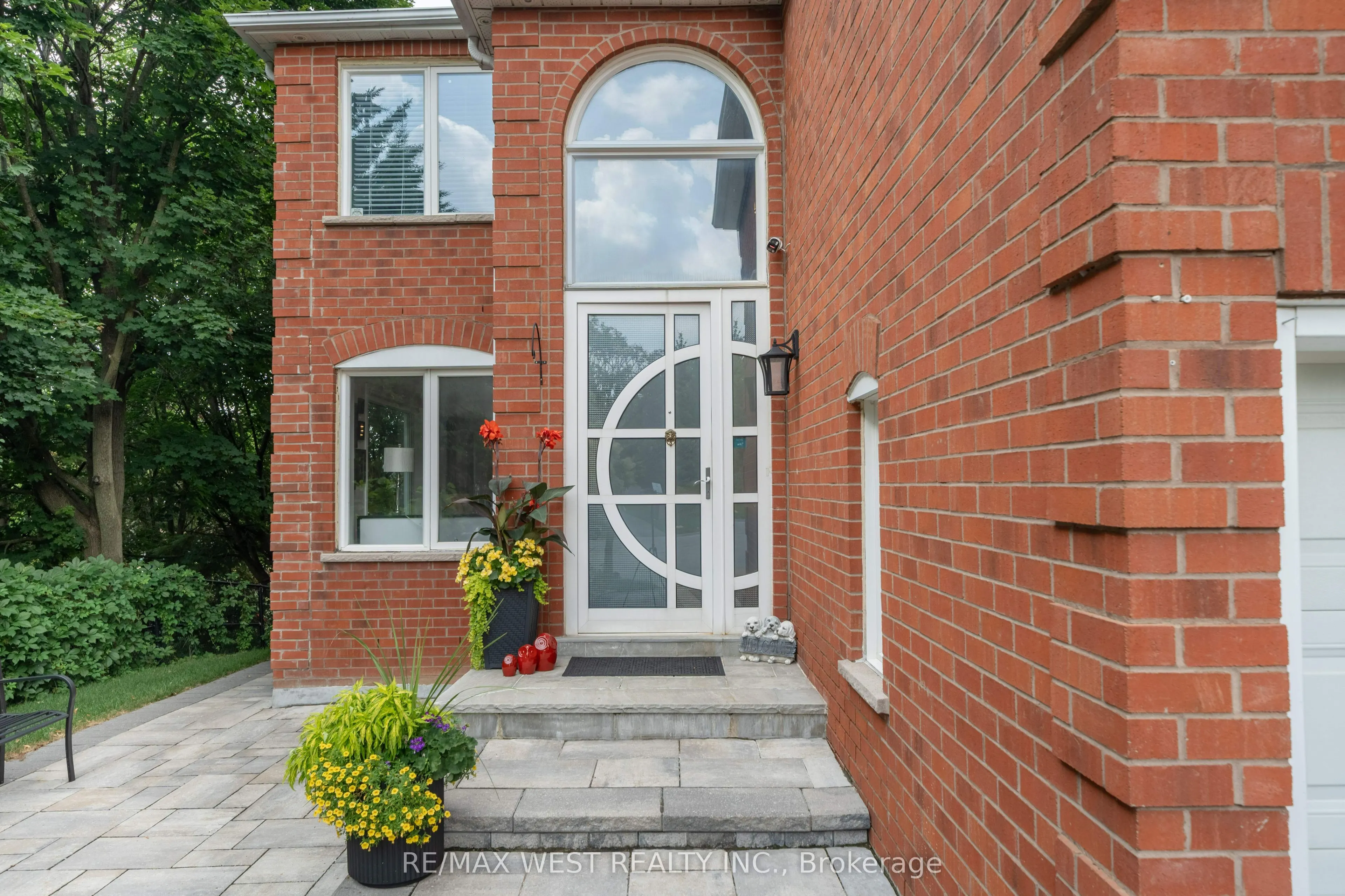 62 Briardale Place