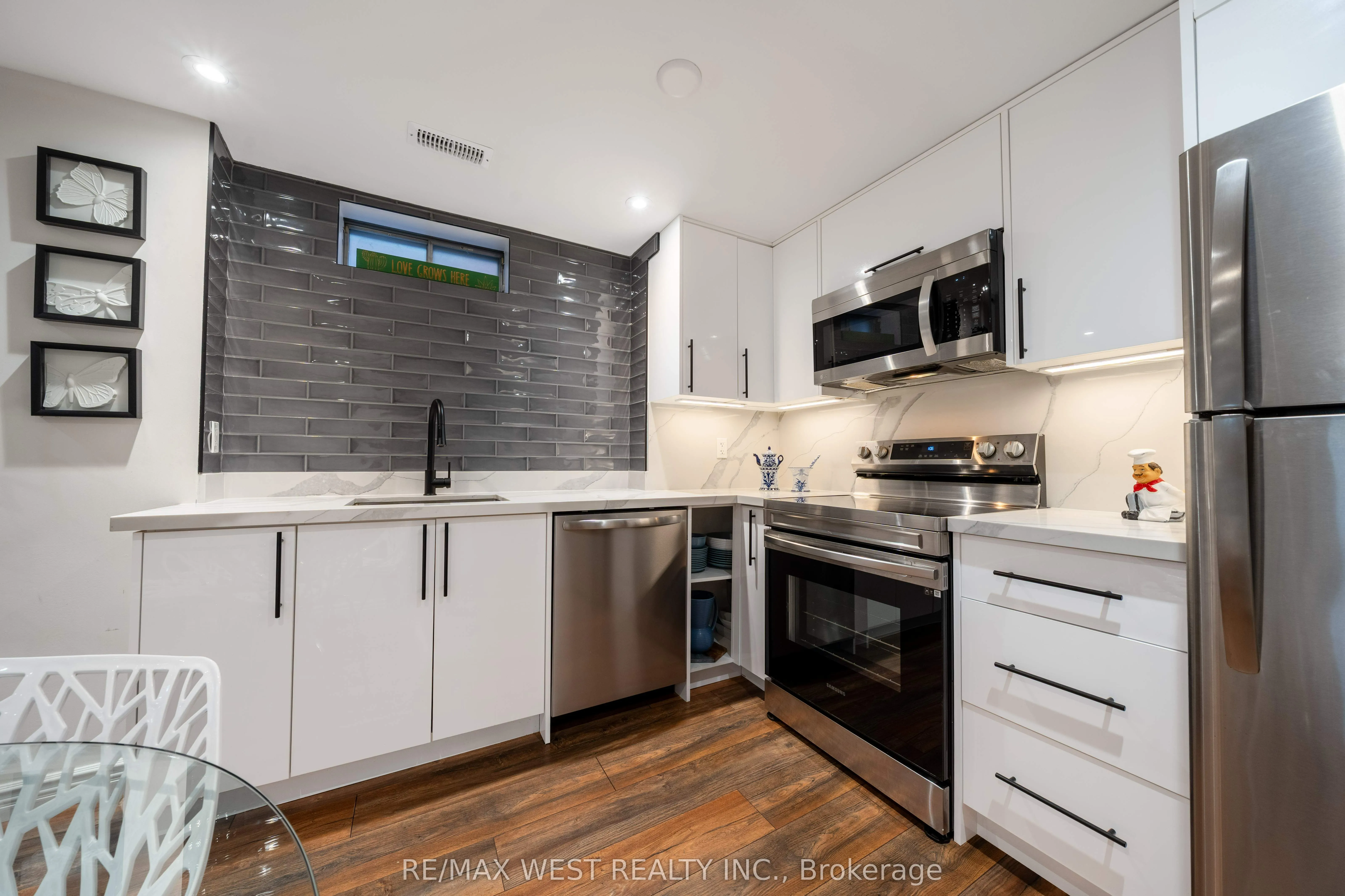 62 Briardale Place