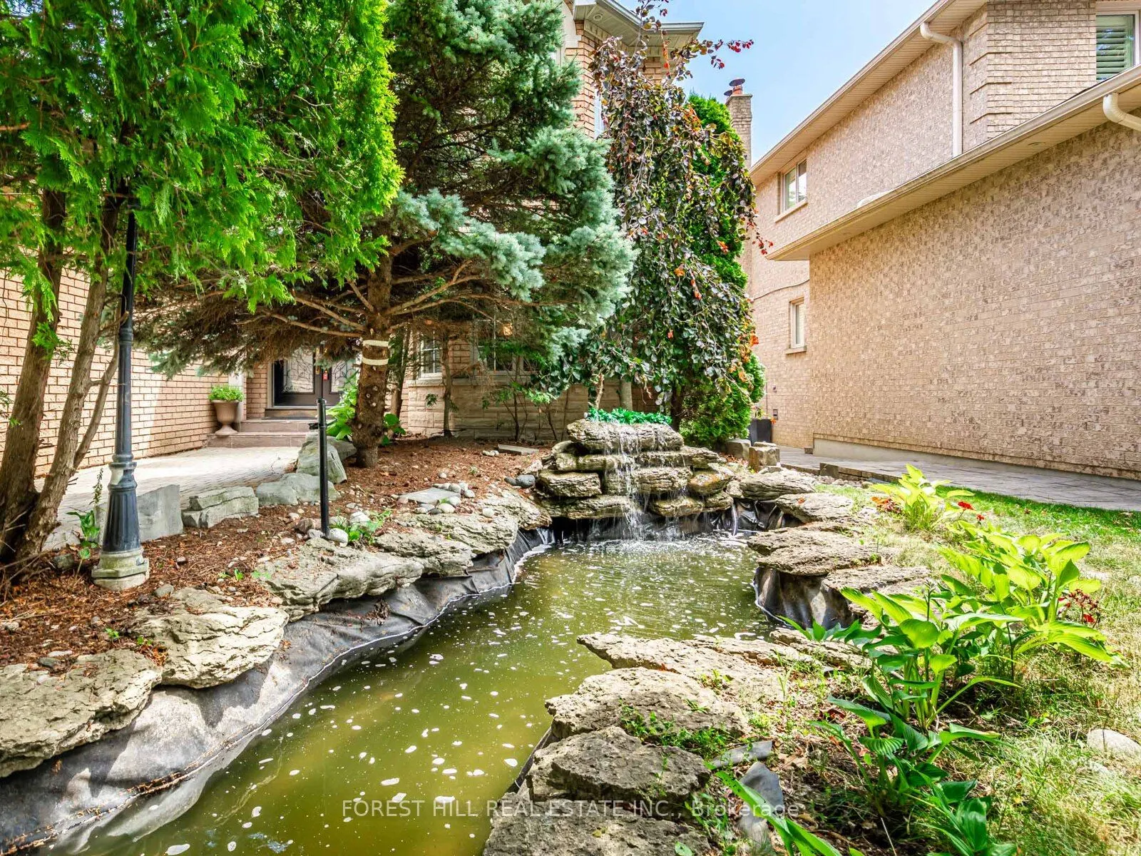 55 Direzze Court