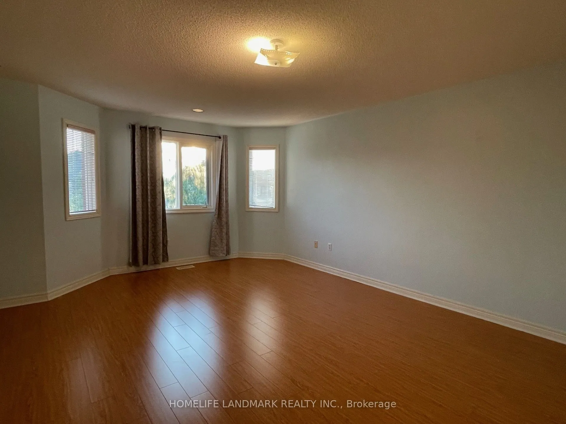 10 Yukon Drive