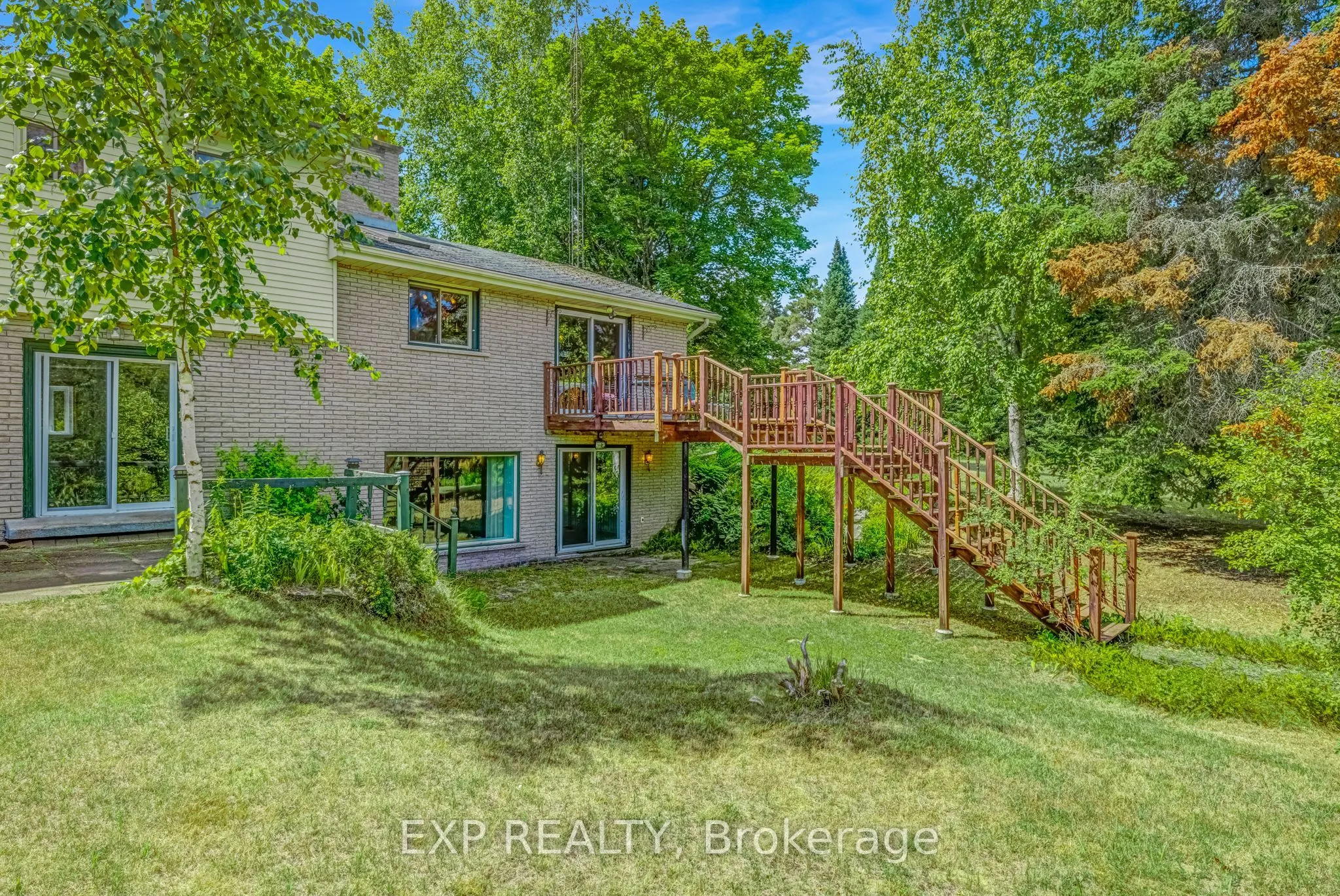 3990 Mount Albert Road