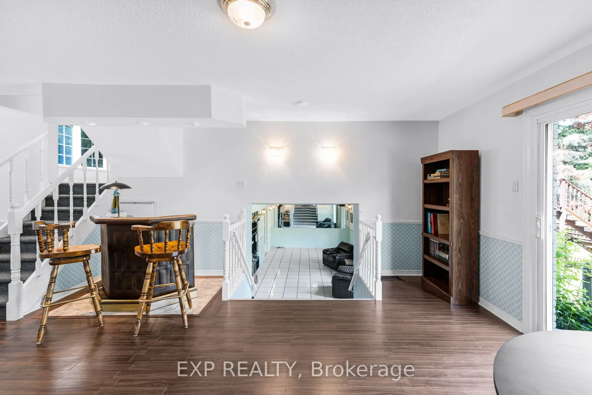 3990 Mount Albert Road