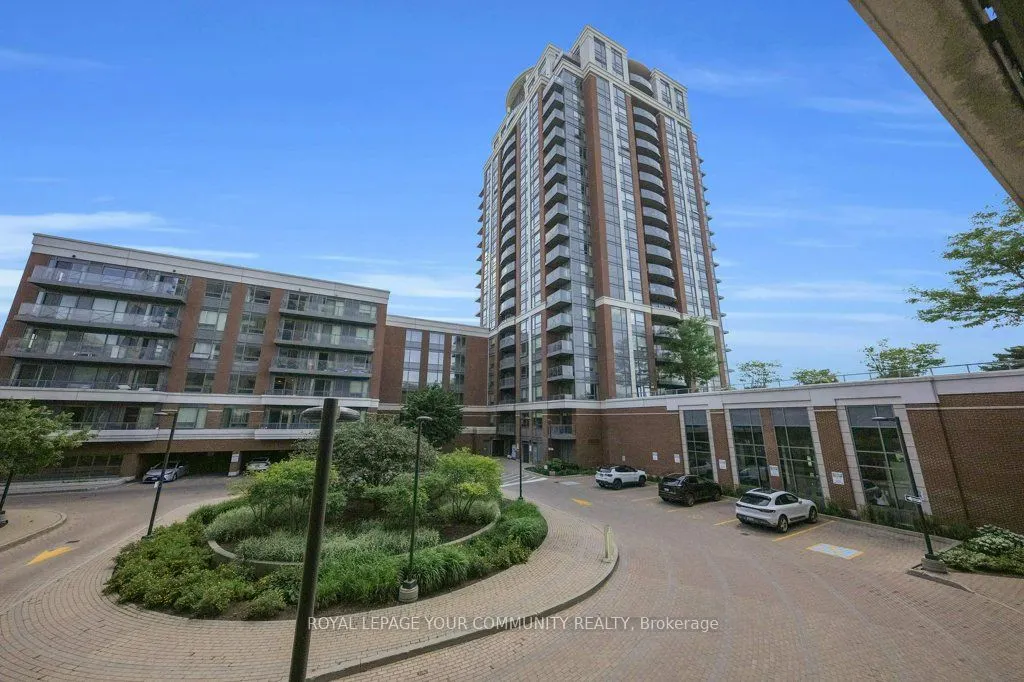 1 Uptown Drive, #202