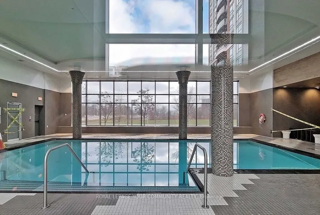 1 Uptown Drive, #202