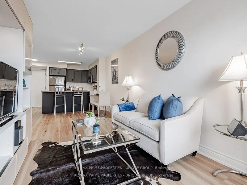 18 Harding Boulevard, #709