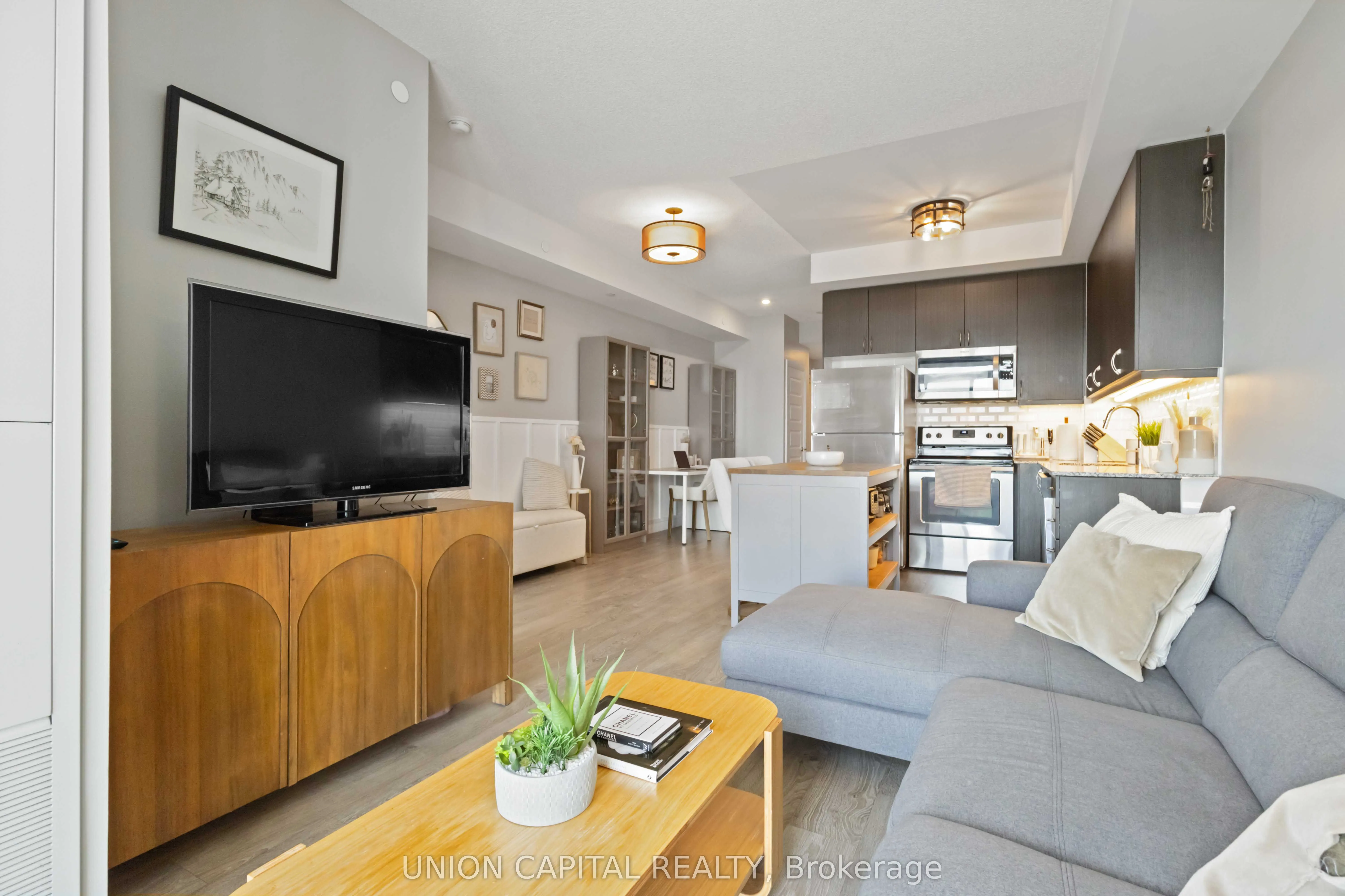 9560 Markham Road, #512