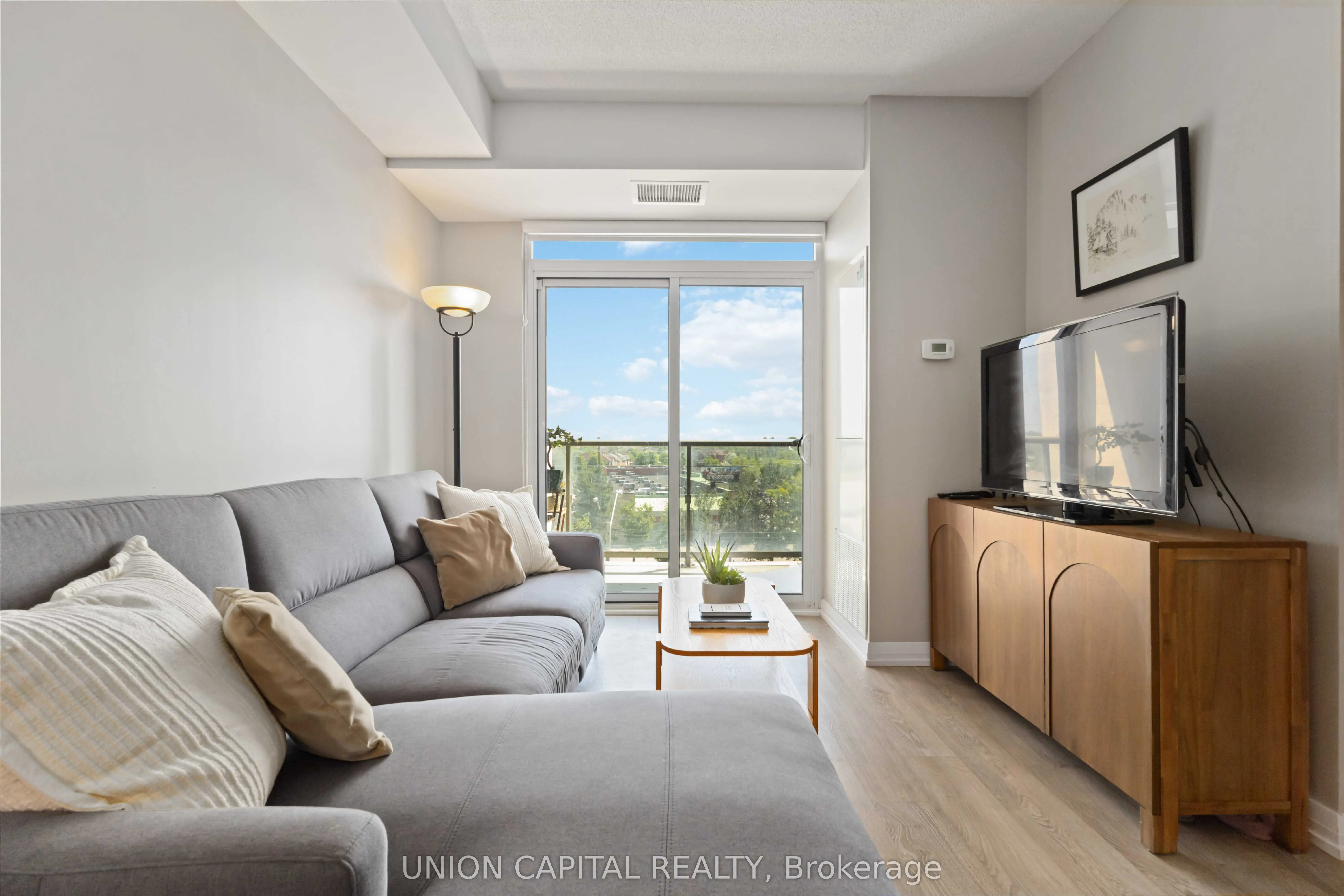 9560 Markham Road, #512