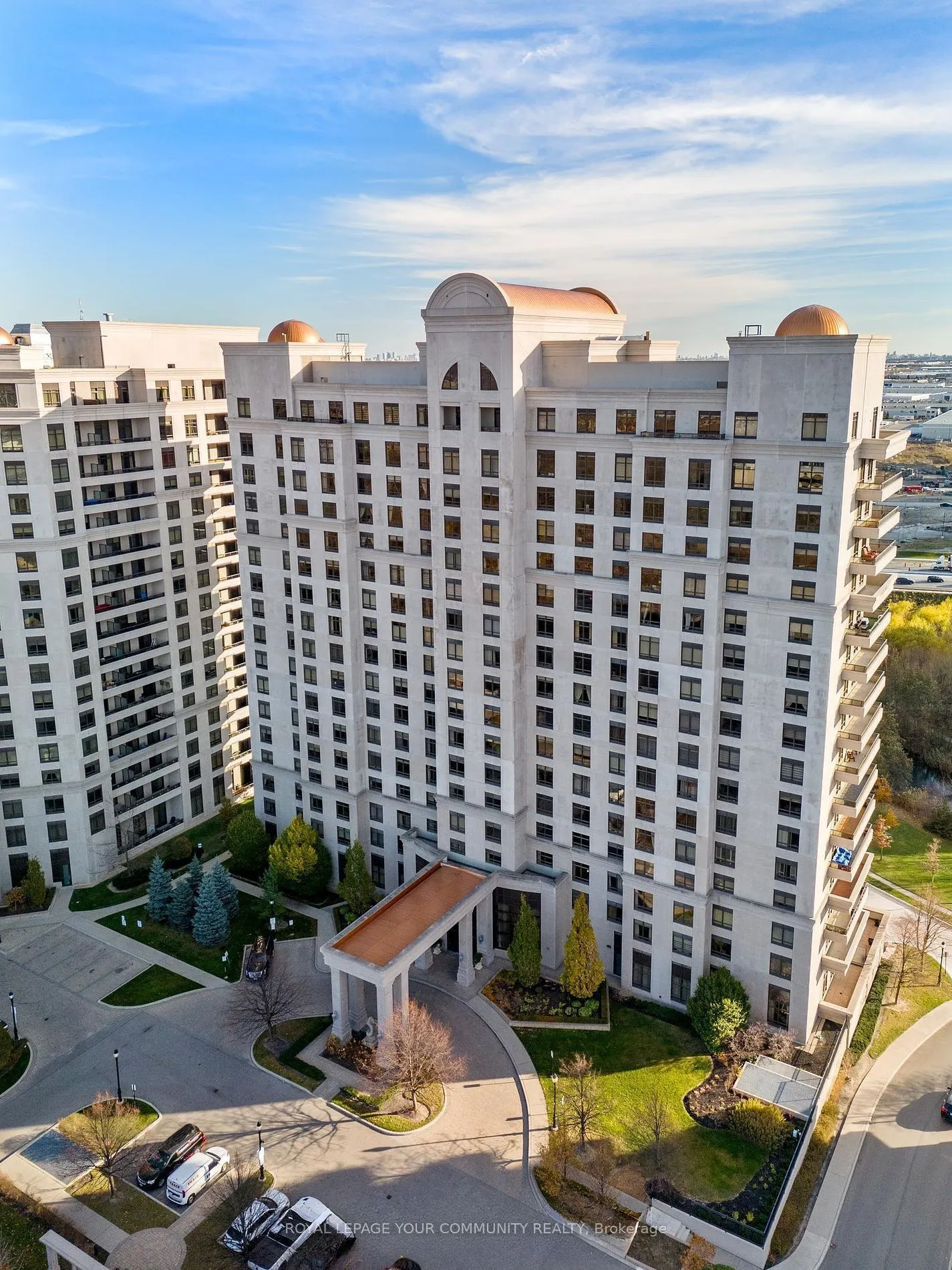 9245 Jane Street, #402