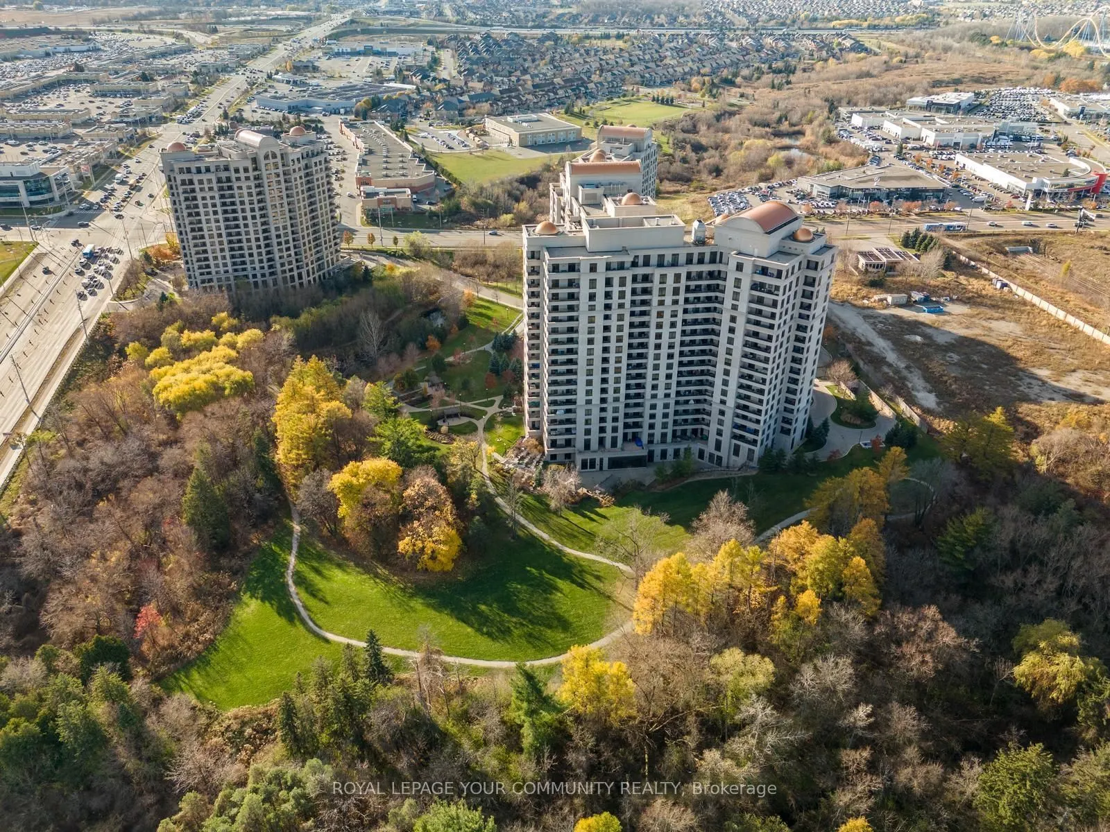 9245 Jane Street, #402