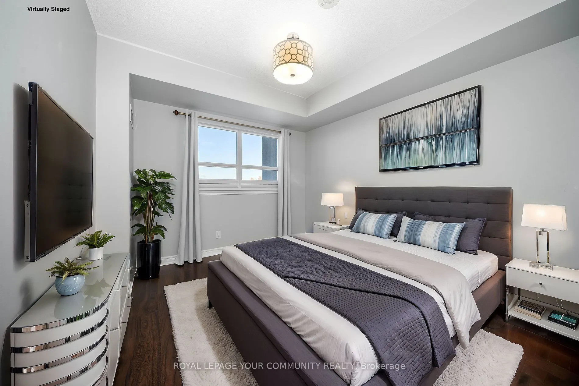 9245 Jane Street, #402
