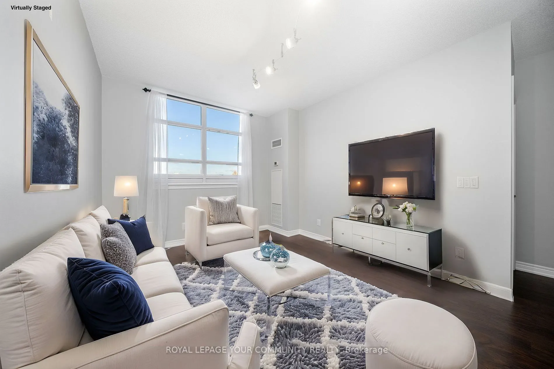 9245 Jane Street, #402