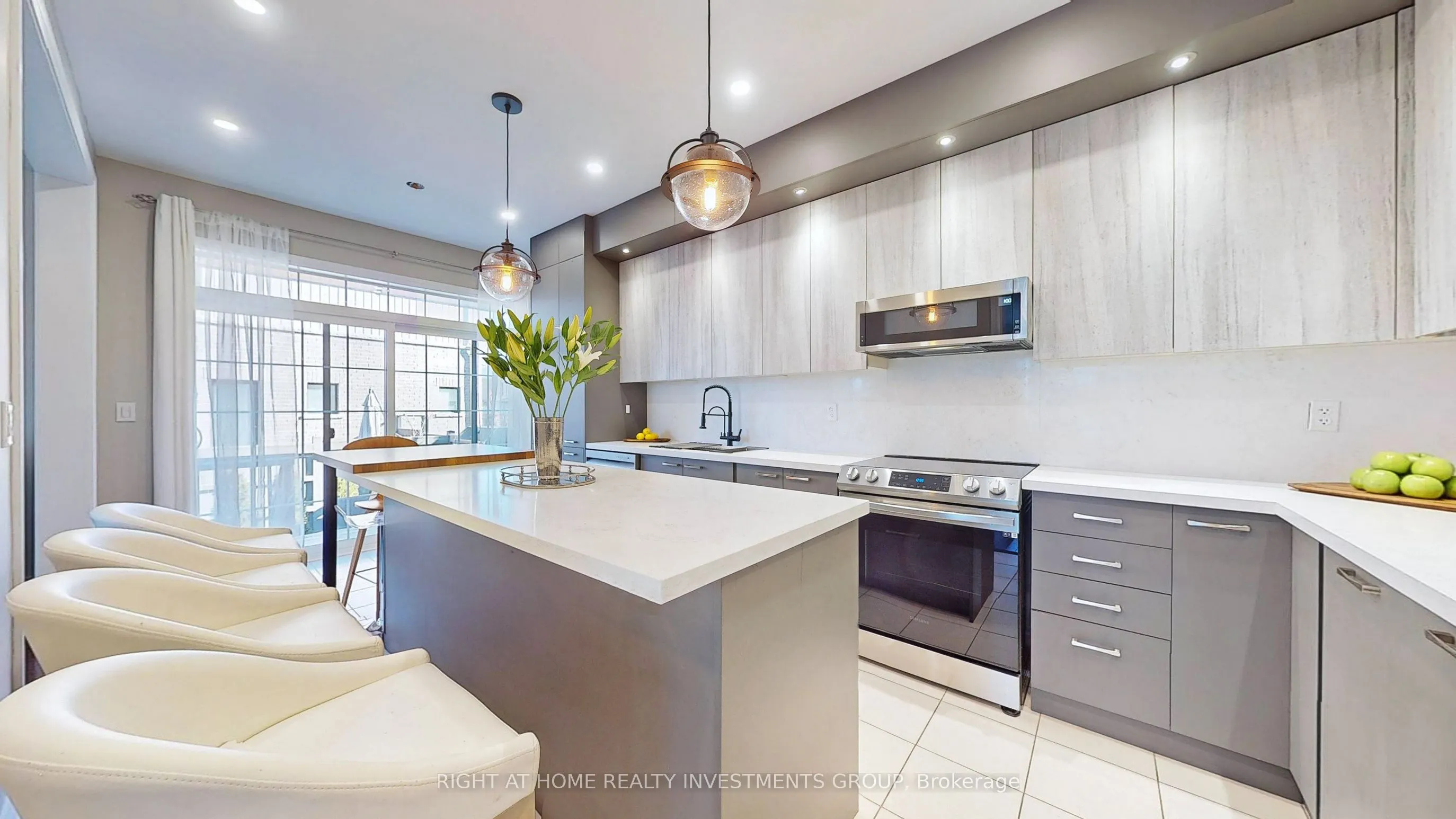3 Leaden Hall Drive