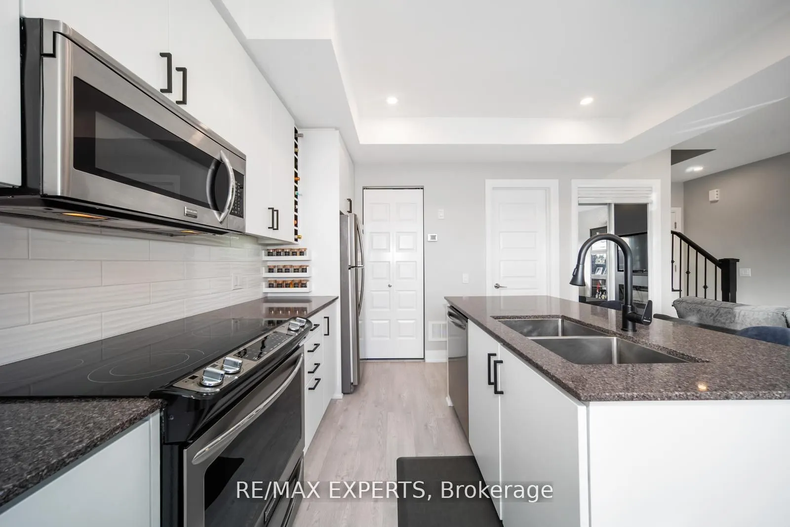 8167 Kipling Avenue, #40