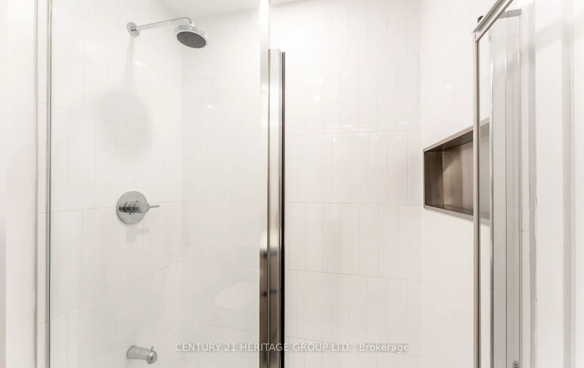 7950 Bathurst Street, #201
