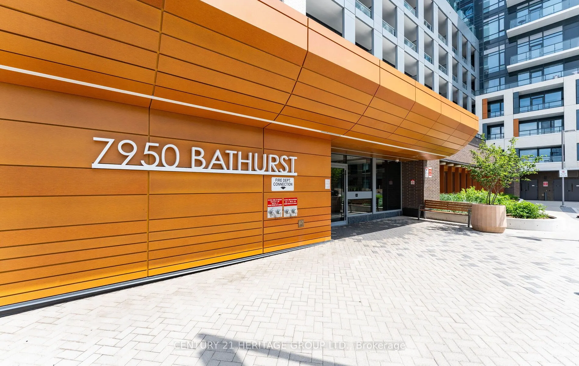 7950 Bathurst Street, #201