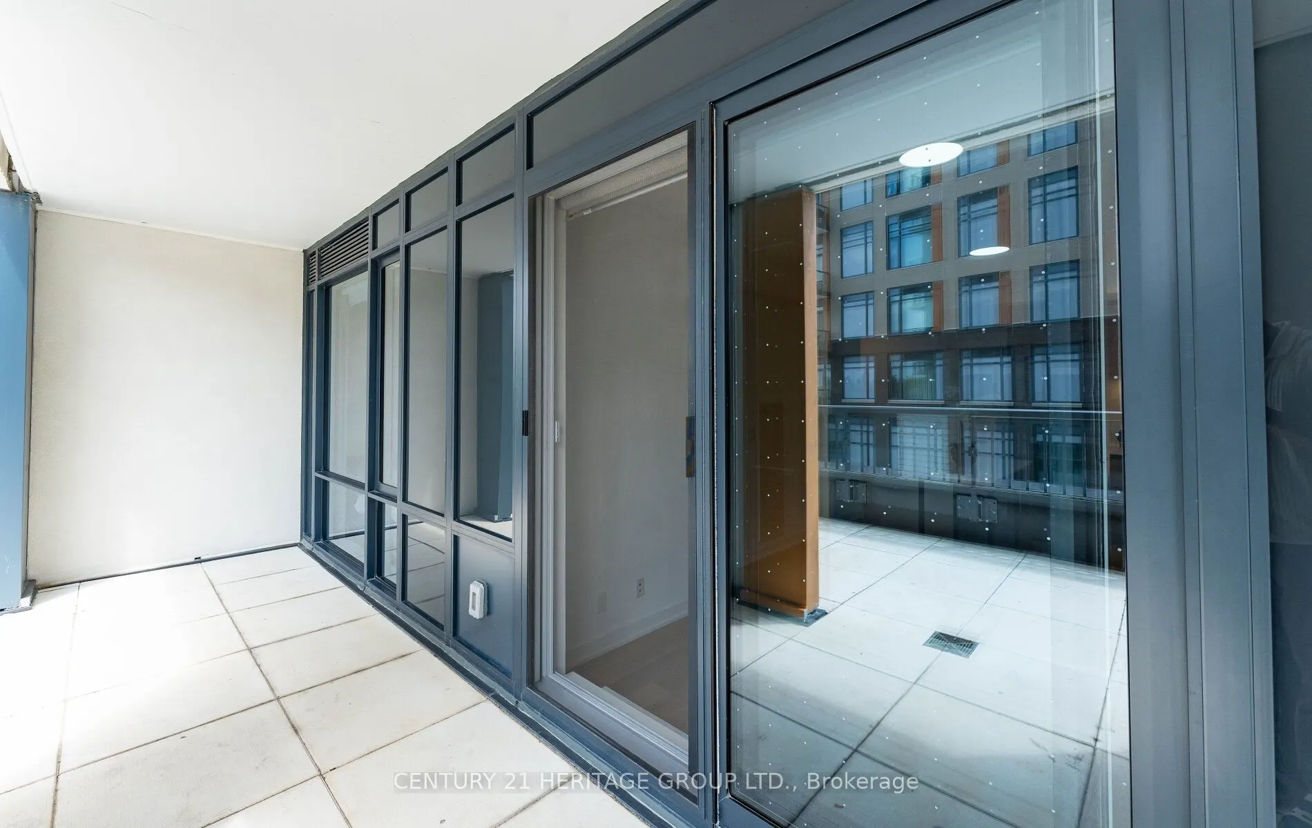 7950 Bathurst Street, #201