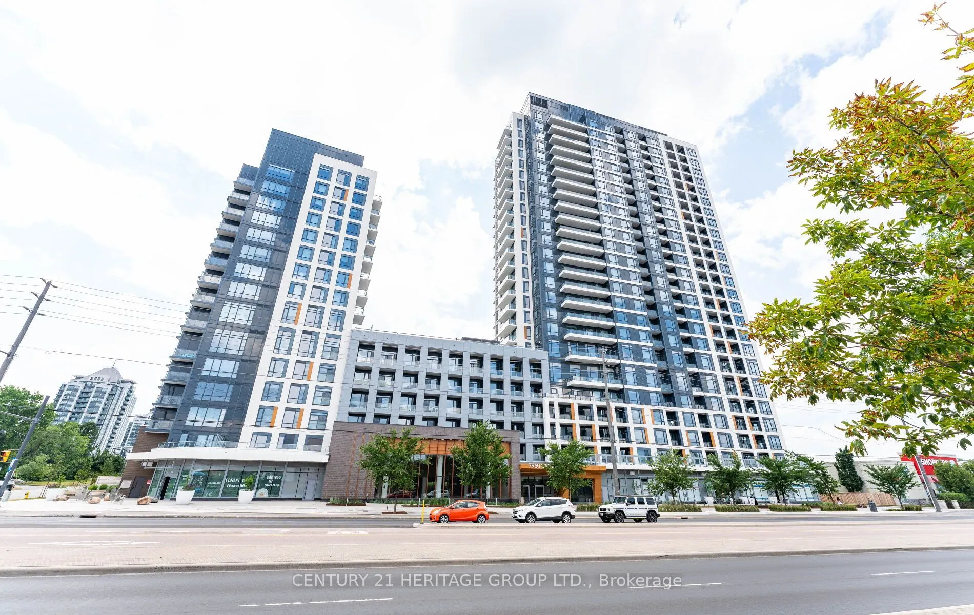 7950 Bathurst Street, #201