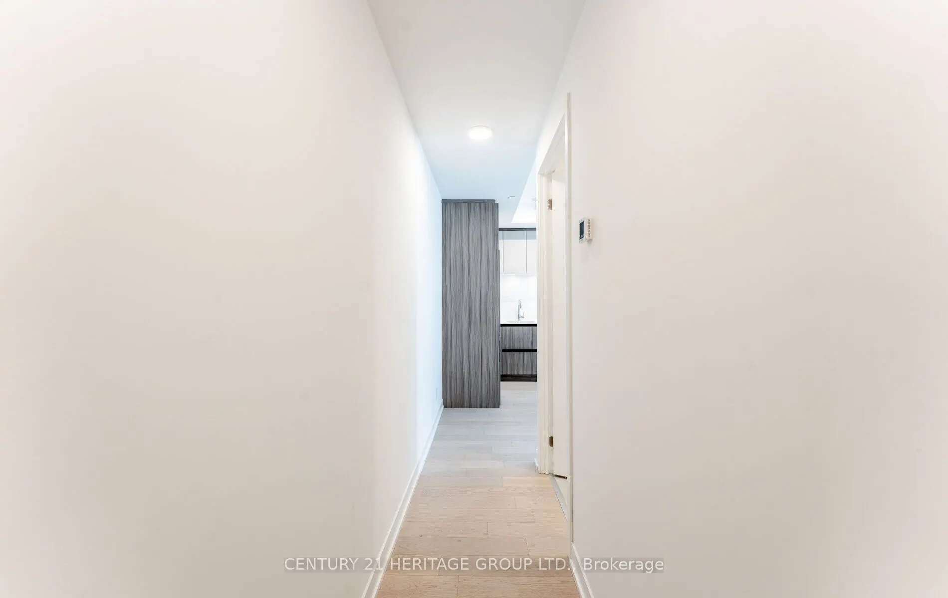 7950 Bathurst Street, #201