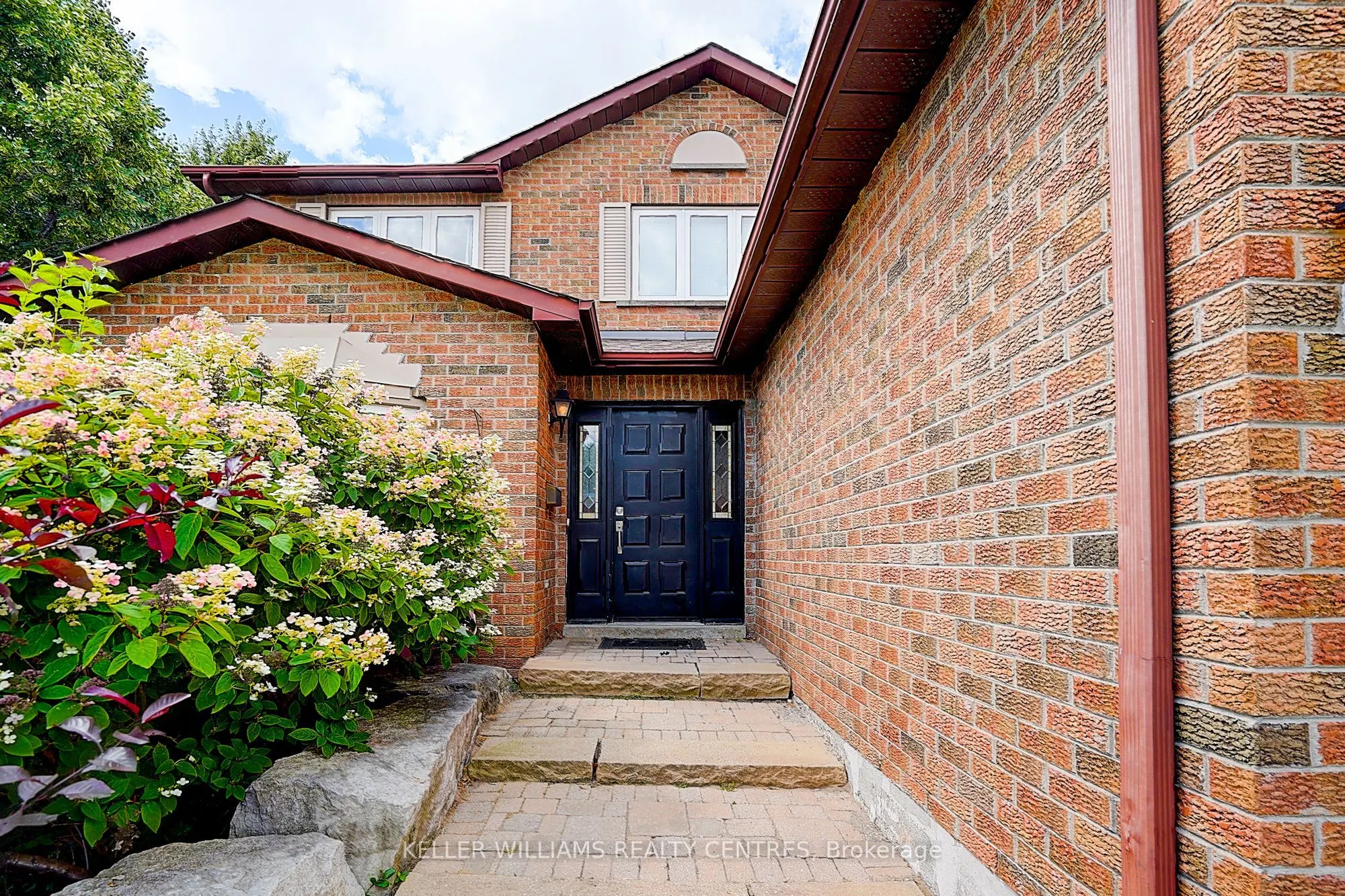 9 Hickory Drive