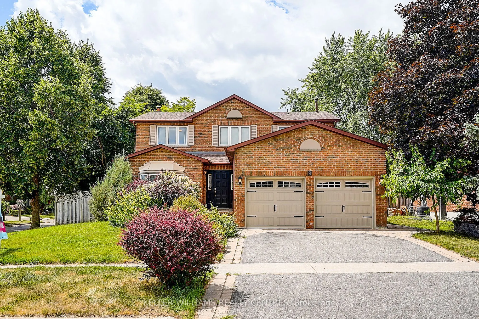 9 Hickory Drive