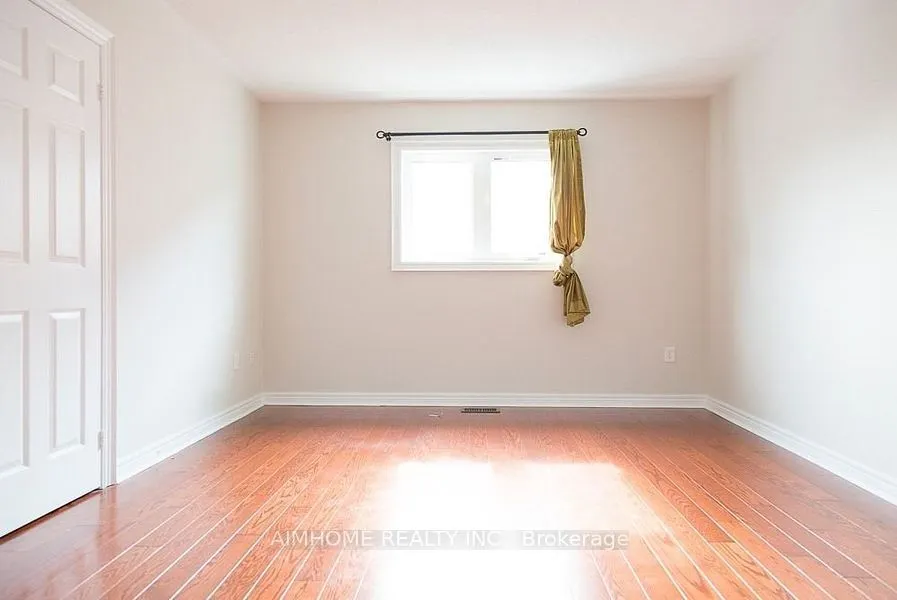 32 Alpaca Drive