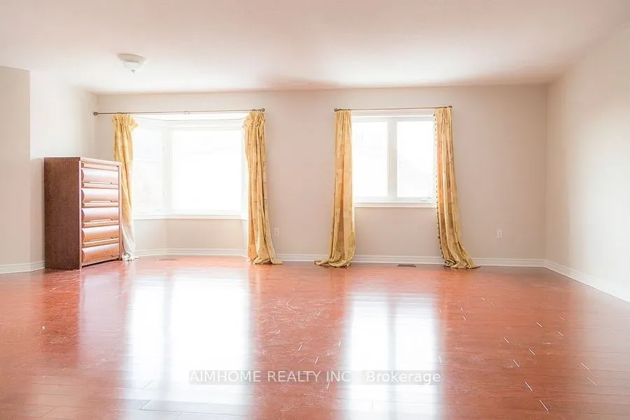 32 Alpaca Drive