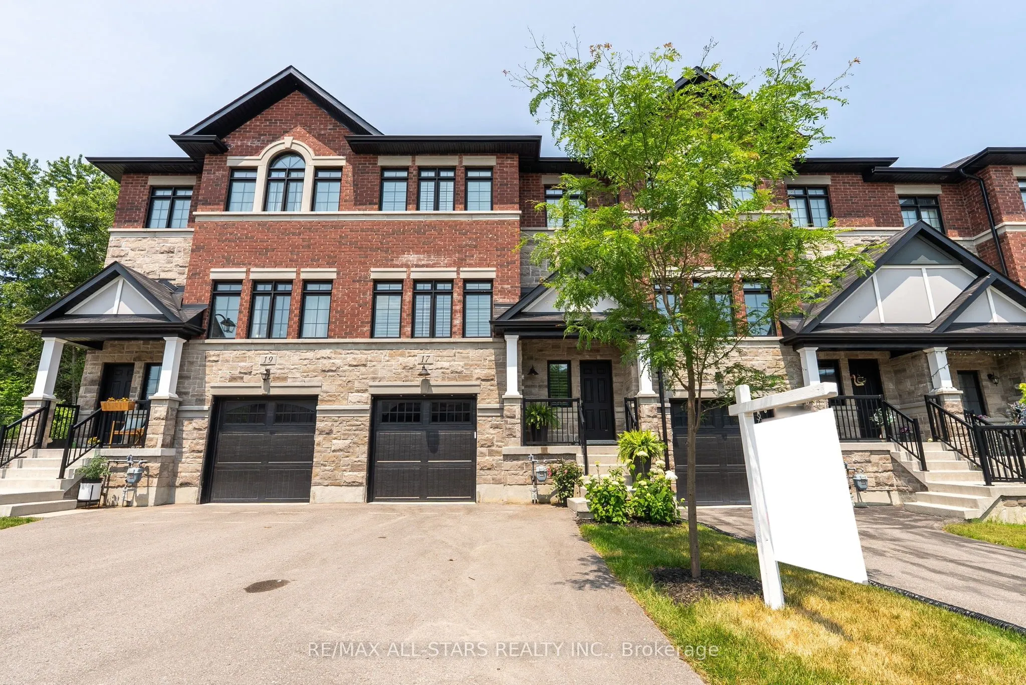 17 Gord Matthews Way