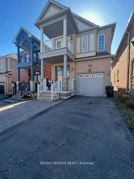 137 Laramie Crescent