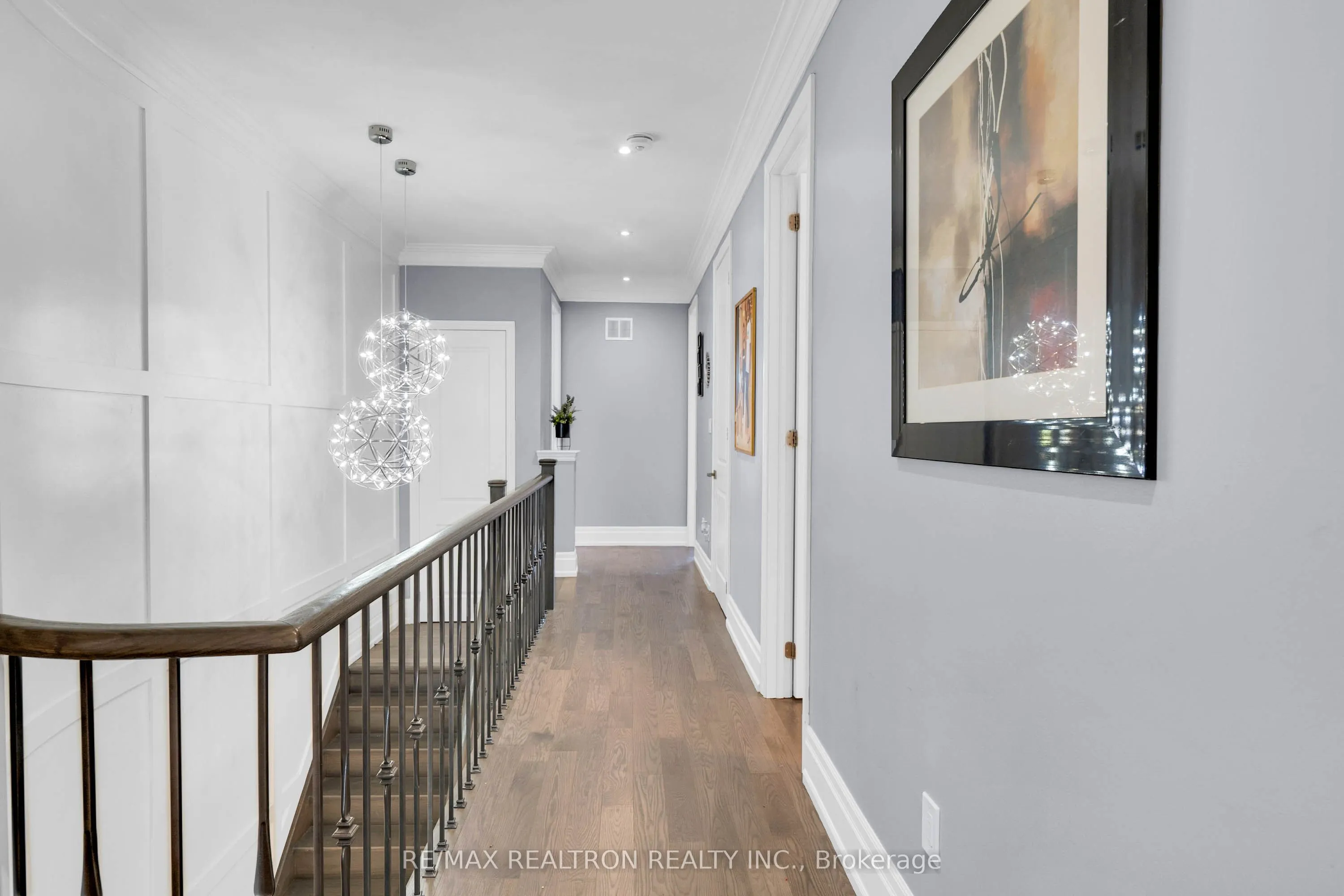 15 Cannes Avenue E