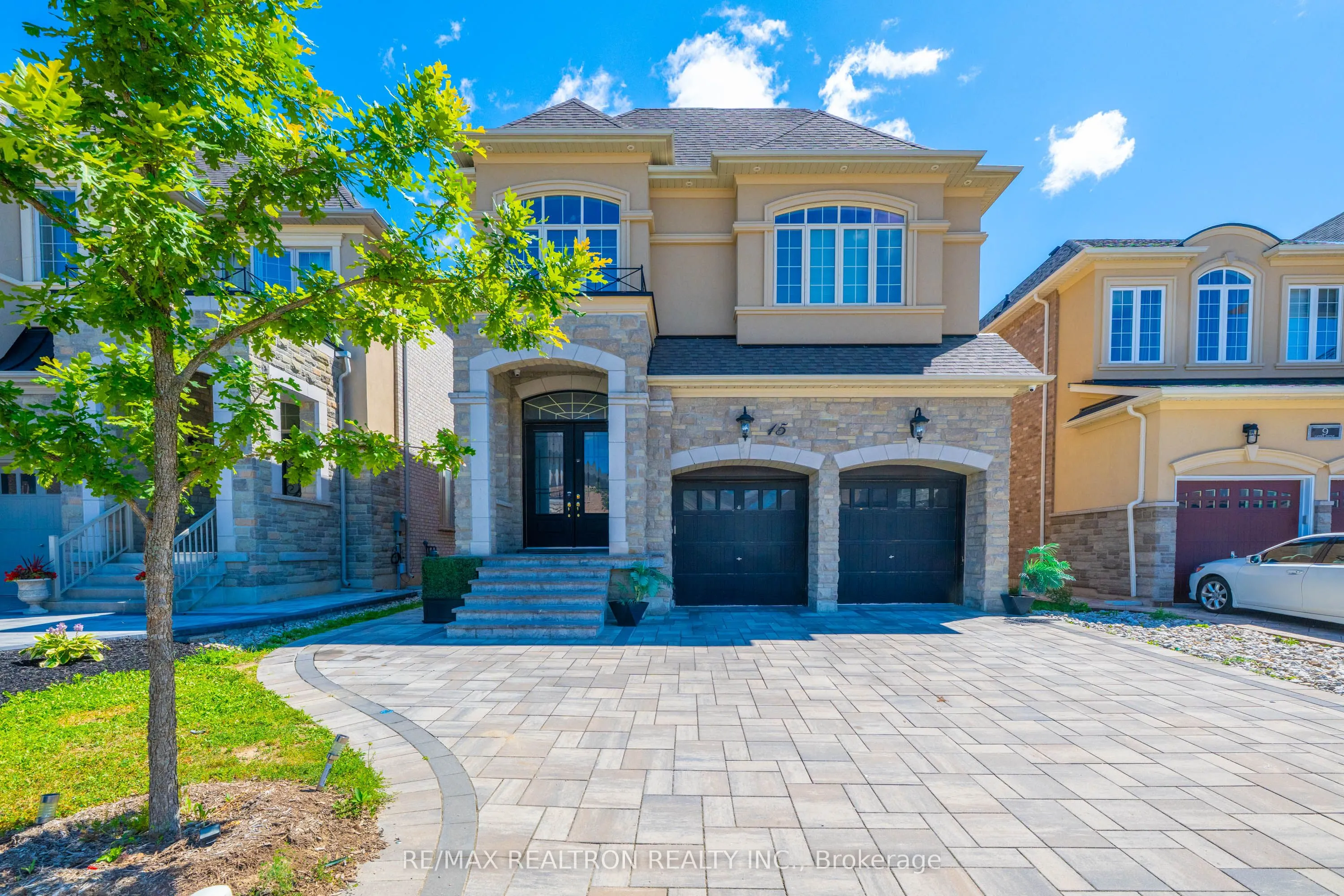 15 Cannes Avenue E