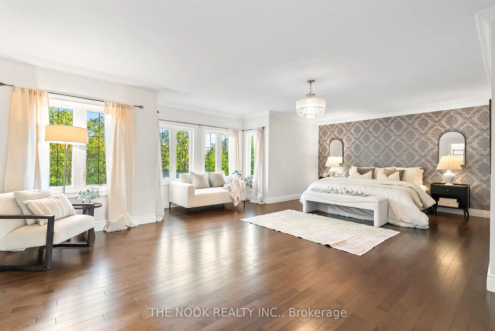 7 ELLSWORTH Avenue