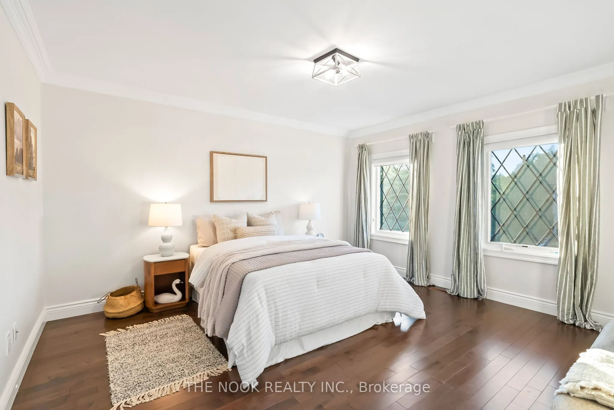 7 ELLSWORTH Avenue