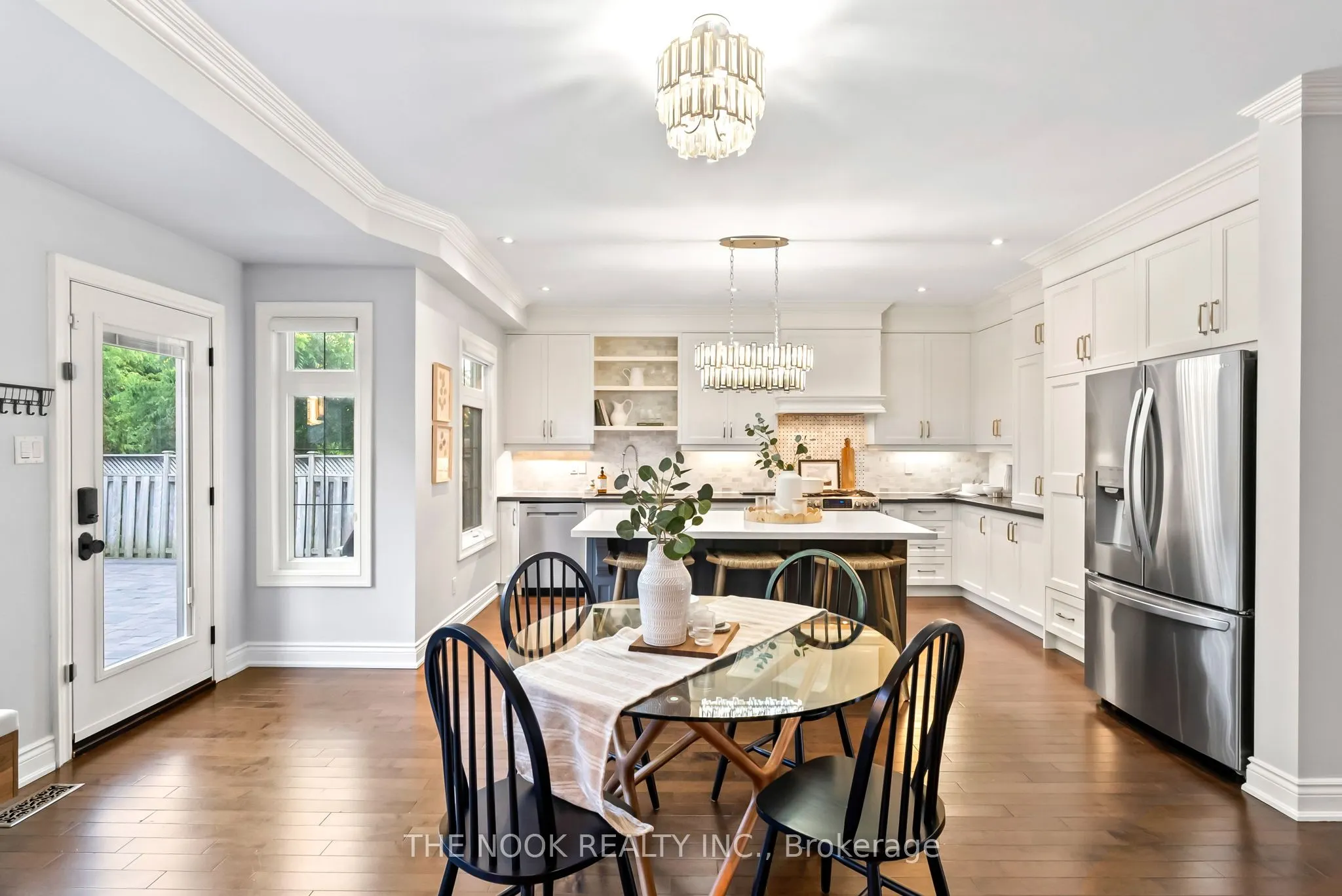 7 ELLSWORTH Avenue