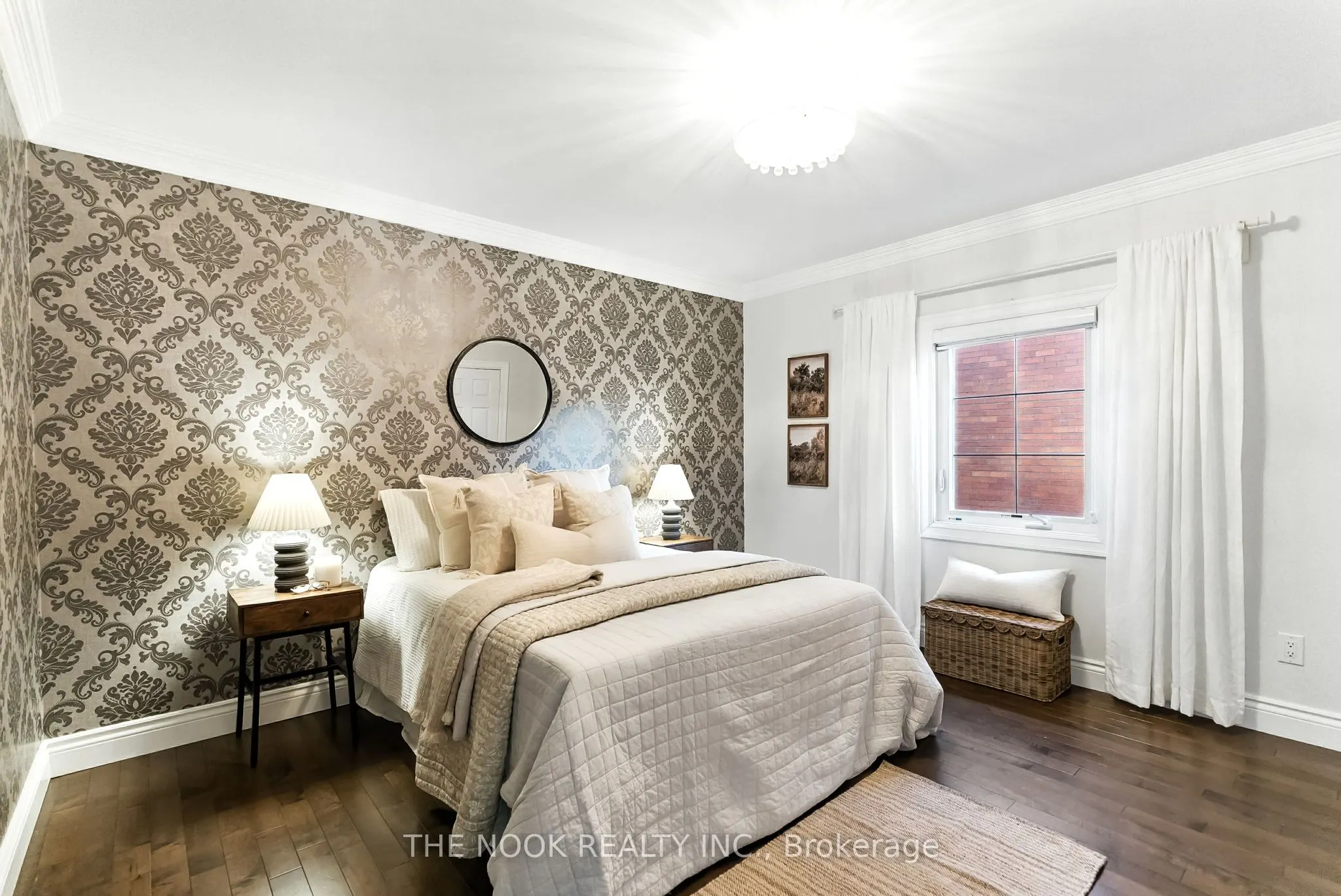 7 ELLSWORTH Avenue