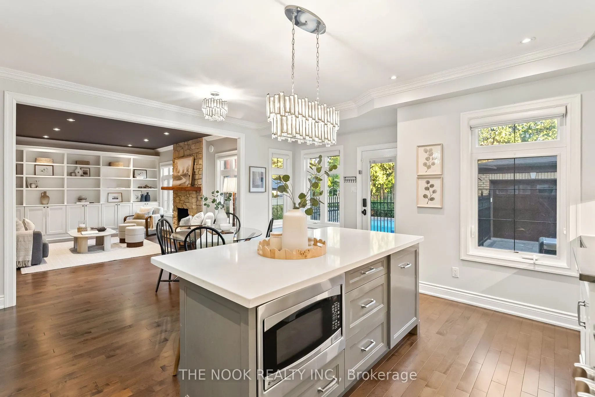 7 ELLSWORTH Avenue