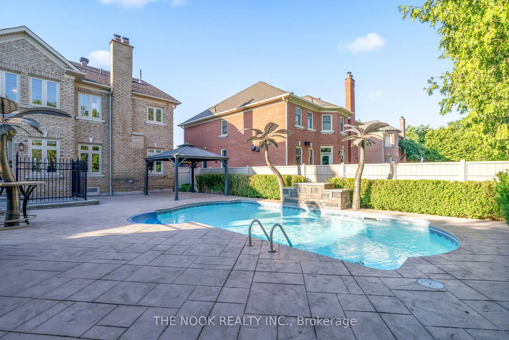 7 ELLSWORTH Avenue