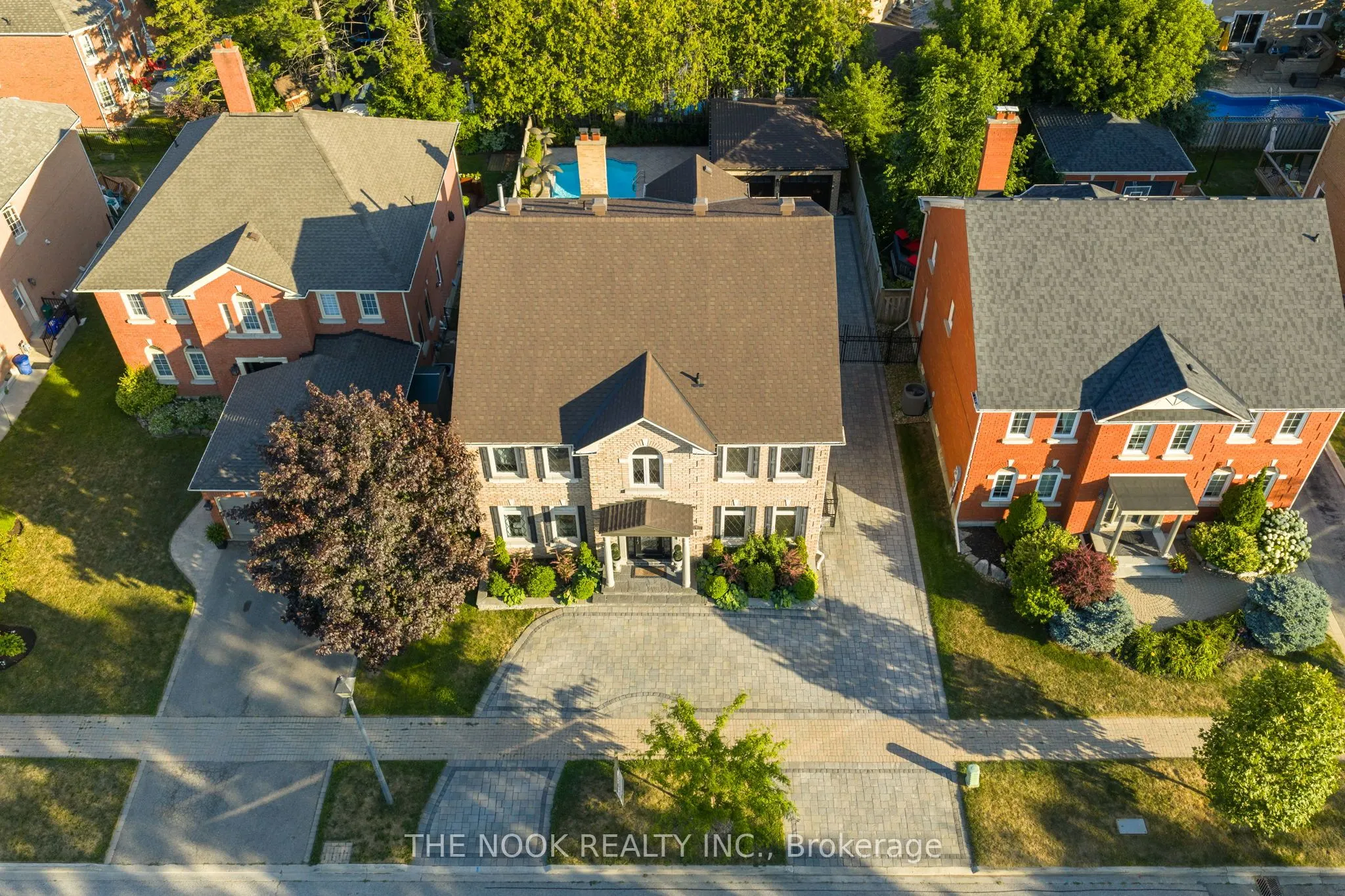 7 ELLSWORTH Avenue