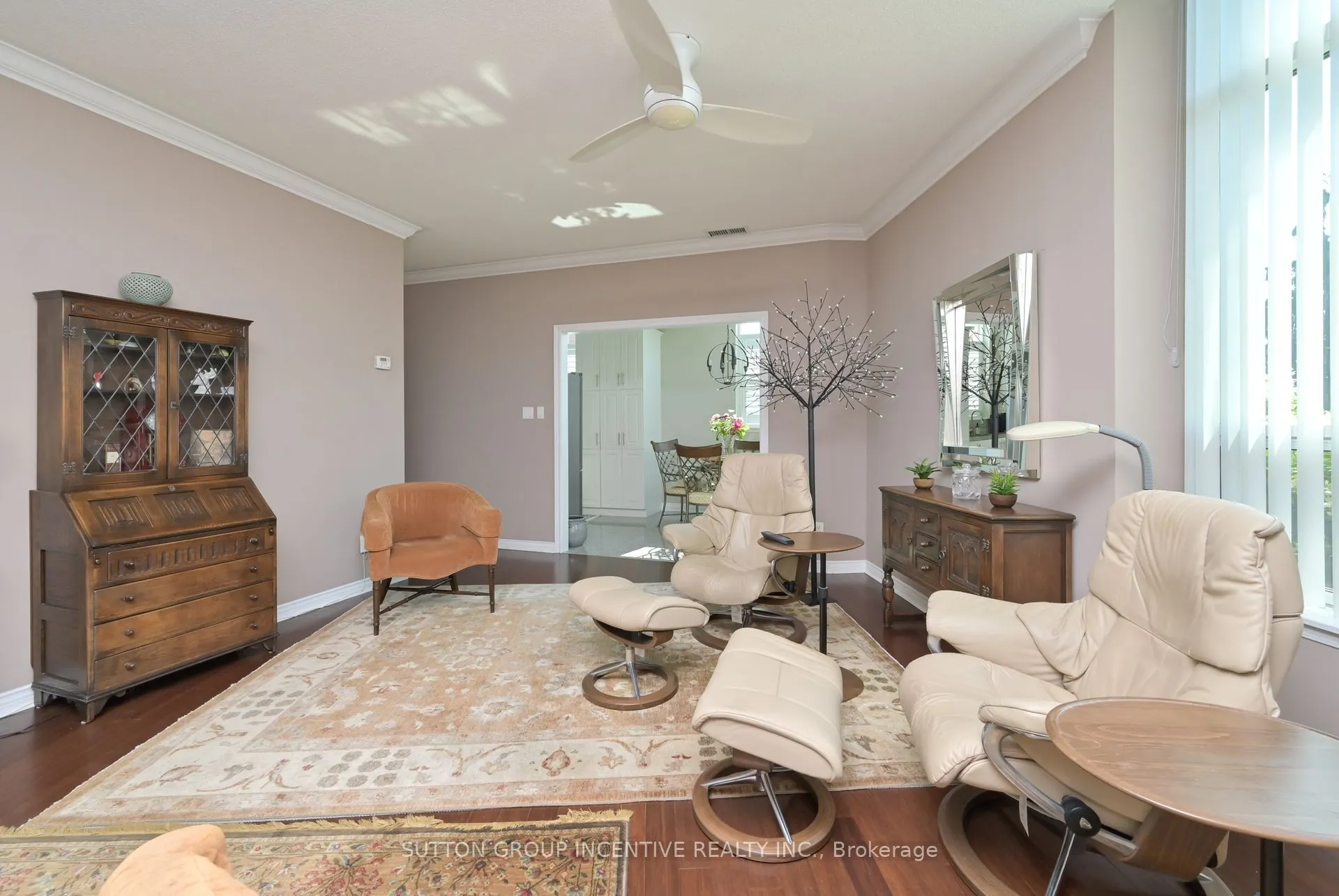 4 Briar Hill Heights, #110