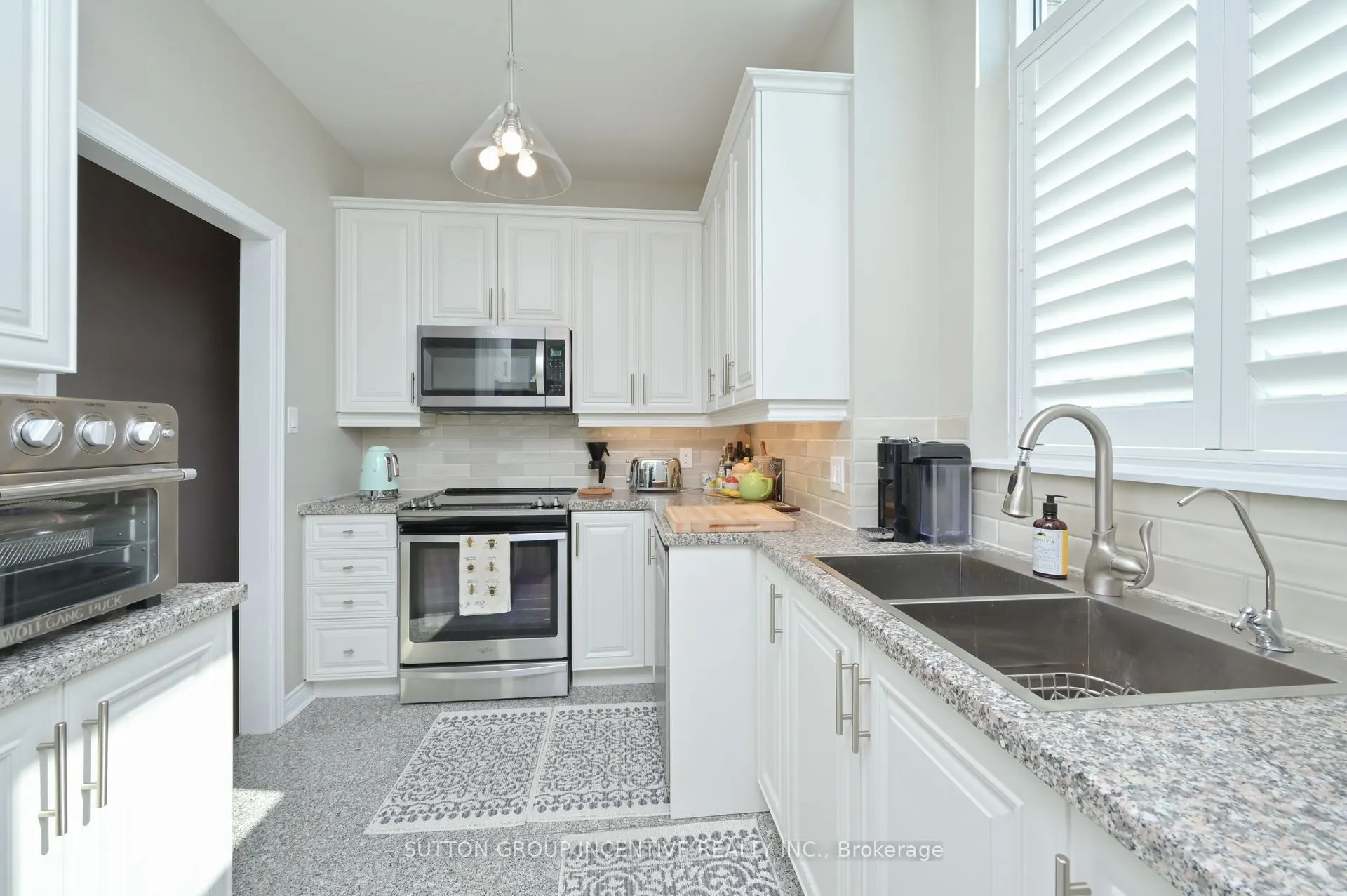 4 Briar Hill Heights, #110
