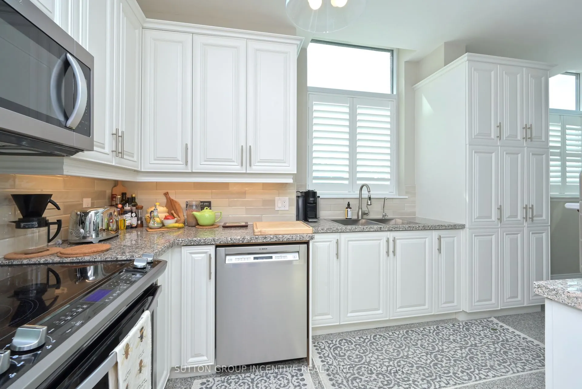 4 Briar Hill Heights, #110