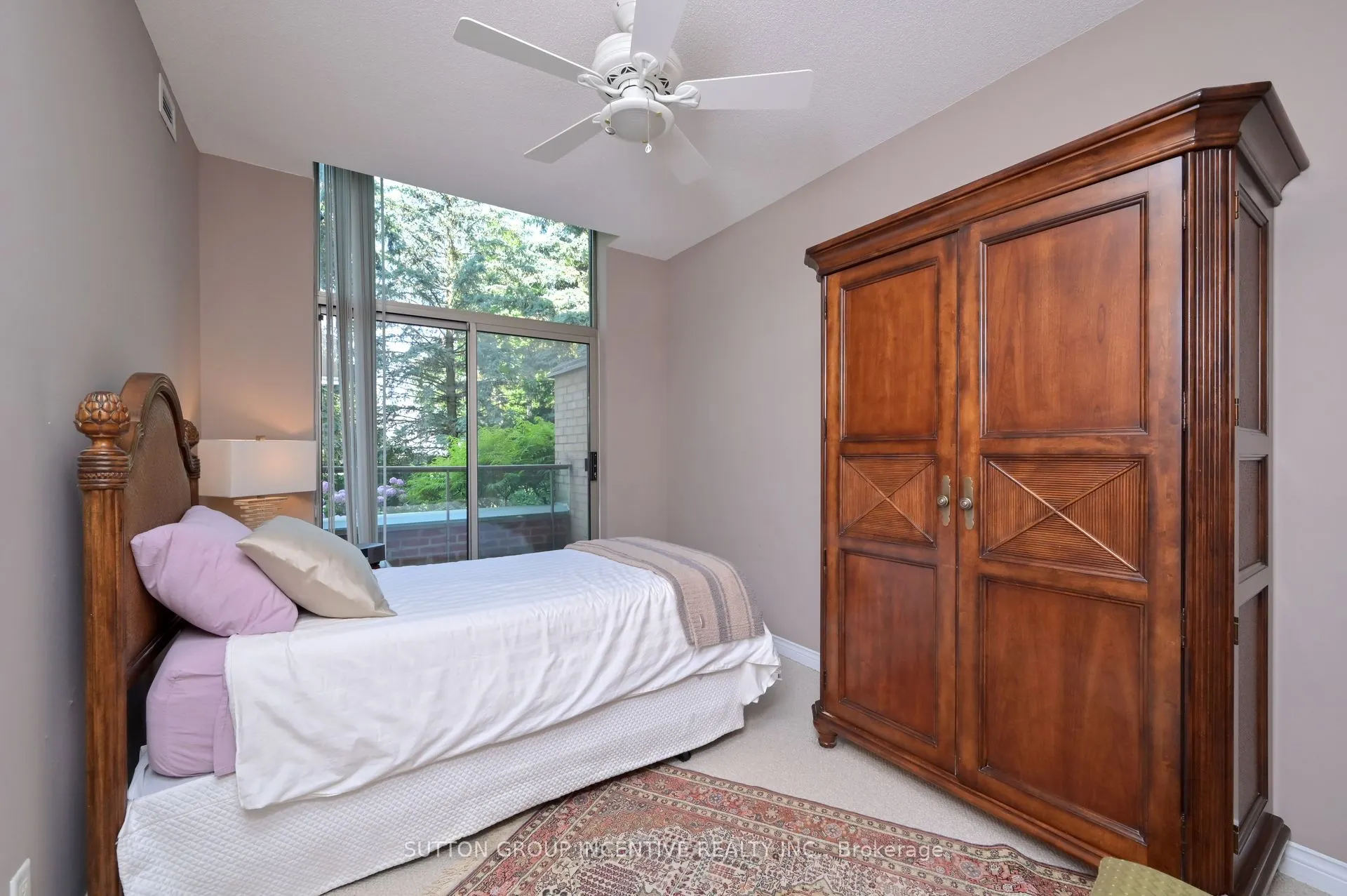 4 Briar Hill Heights, #110